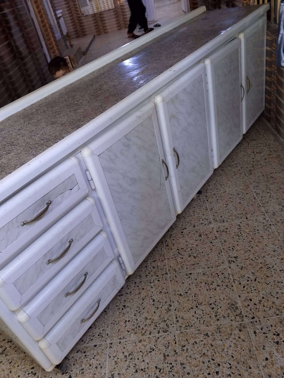 للبيع منشور النظيف
***********
