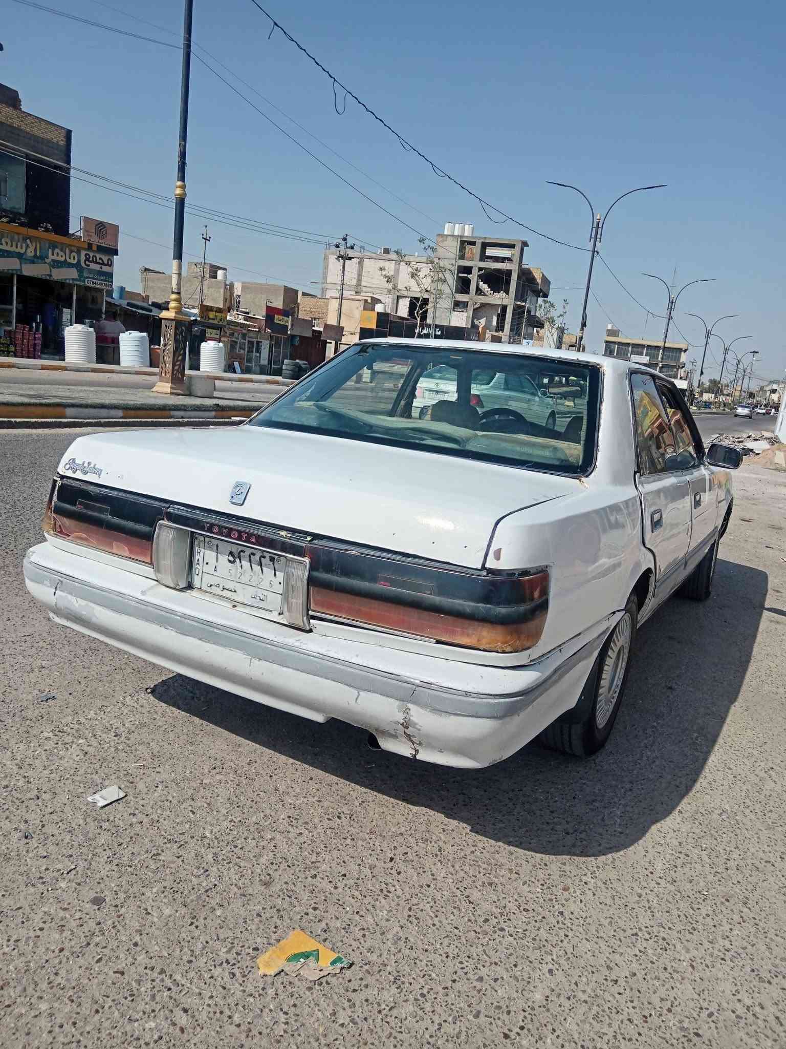 السلام عليكم 
سيدان أيسر بلاد موديل 88 

مكينه وكير ثنين ونص كارتون
باتري جديد
لايتات عالي ناصي فول
كهربائيات كله شغاله
تبريد شغال
شاشه سماعت مضخم
دوشمه جلد ارضيه جلد
شاصي اكسن مكفولات
سنويه لل ٢٧
هزه صاعده
سياره جاهزه عوزه تلحيضات بصيطه
السعر المطلوب ٢٣ وبيه مجال قليل للشراي
العنوان الناصريه قضاء الغراف ***********
