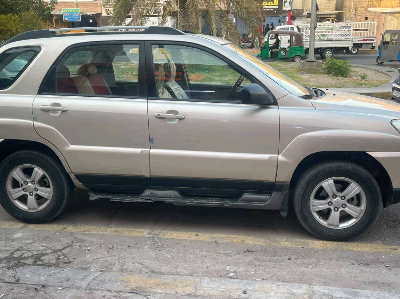 سبورتج موديل 2010 خليجي داخل بيجي المرغوب محرك 2000تبريد جاهز هزه بعدهي مامنتهيه سنويه جديده مكفوله من الضربه والصبغ السياره جاهزه رقم اربيل بسمي السعر 110 وبيها مجال ***********مكان كربلاء