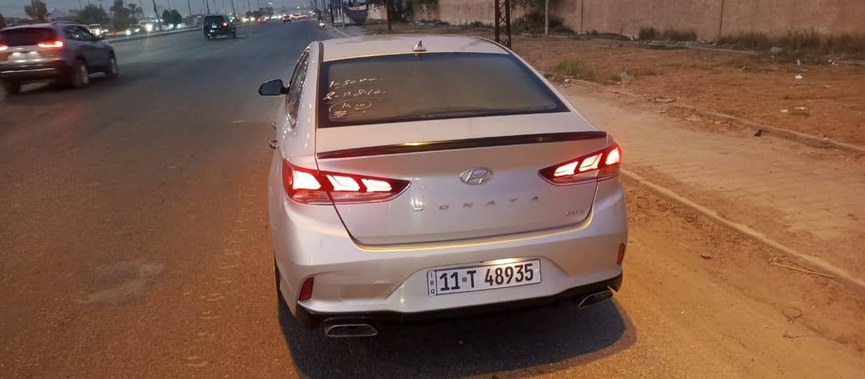 سونتا 2018 فول واحد على واحد 
رقم بغداد 
بصمة
فتحة
داخل جلد
بلوتوث
كامرة
شاشة كبيرة
تبريد ❄ثلج
تخم تغير
سيارة جاهزة الأخير
سعر ١١٠ مجال كلش بسيط
مكان السيارة حله حي نادر
***********
