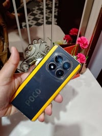 بوكو X7 5G • ٢٥٦ جيجا رام ٨ • شاشة AMOLED ٦٫٦٧ ١٢٠Hz