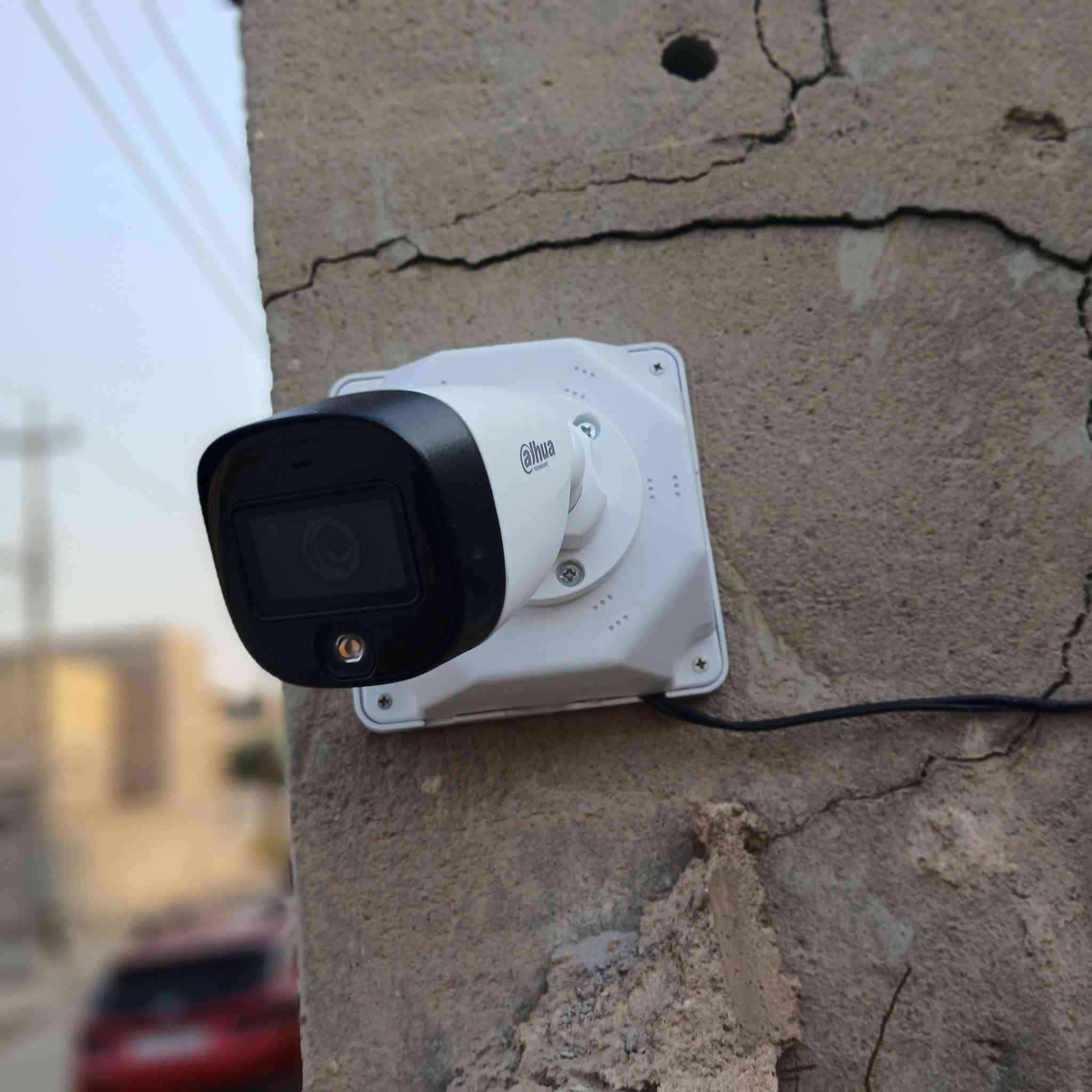 بفضل الله تم تجهيز وتنصيب سستم كامرات شركة دهوا الاصلي 2 اقتصادي بدون فلاش و2 فلاش بدون صوت في بيت الطيب ابو رقيه في العلكاية عمل وتجهيز كافة انواع الكامرات بضمان سنة توجد عروض ع جميع الكامرات بسعر مناسب ومضمون  للاستفسار اتصال او واتساب او مراسلة الصفحه ***********
