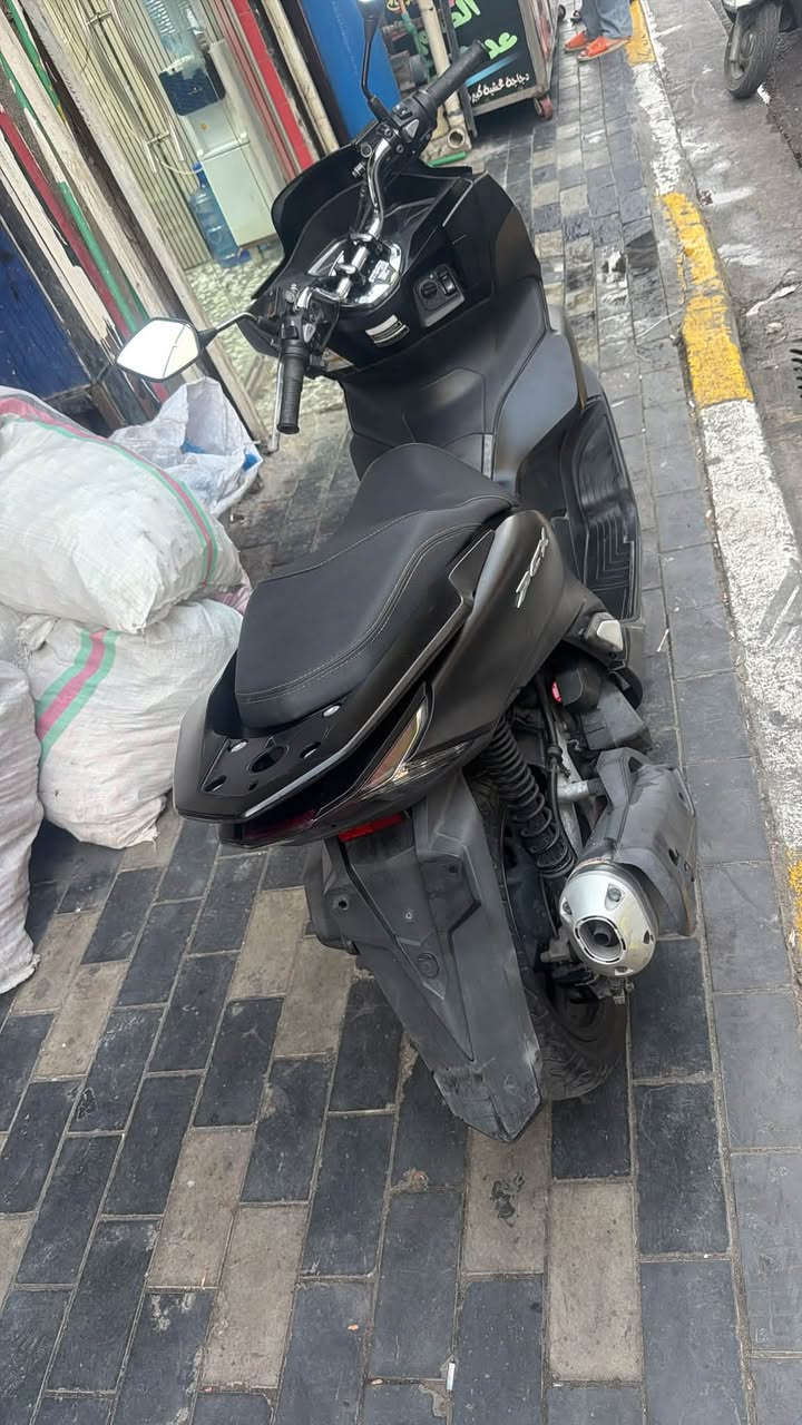 هوندا PCX • جديده • ماشي ٨٠