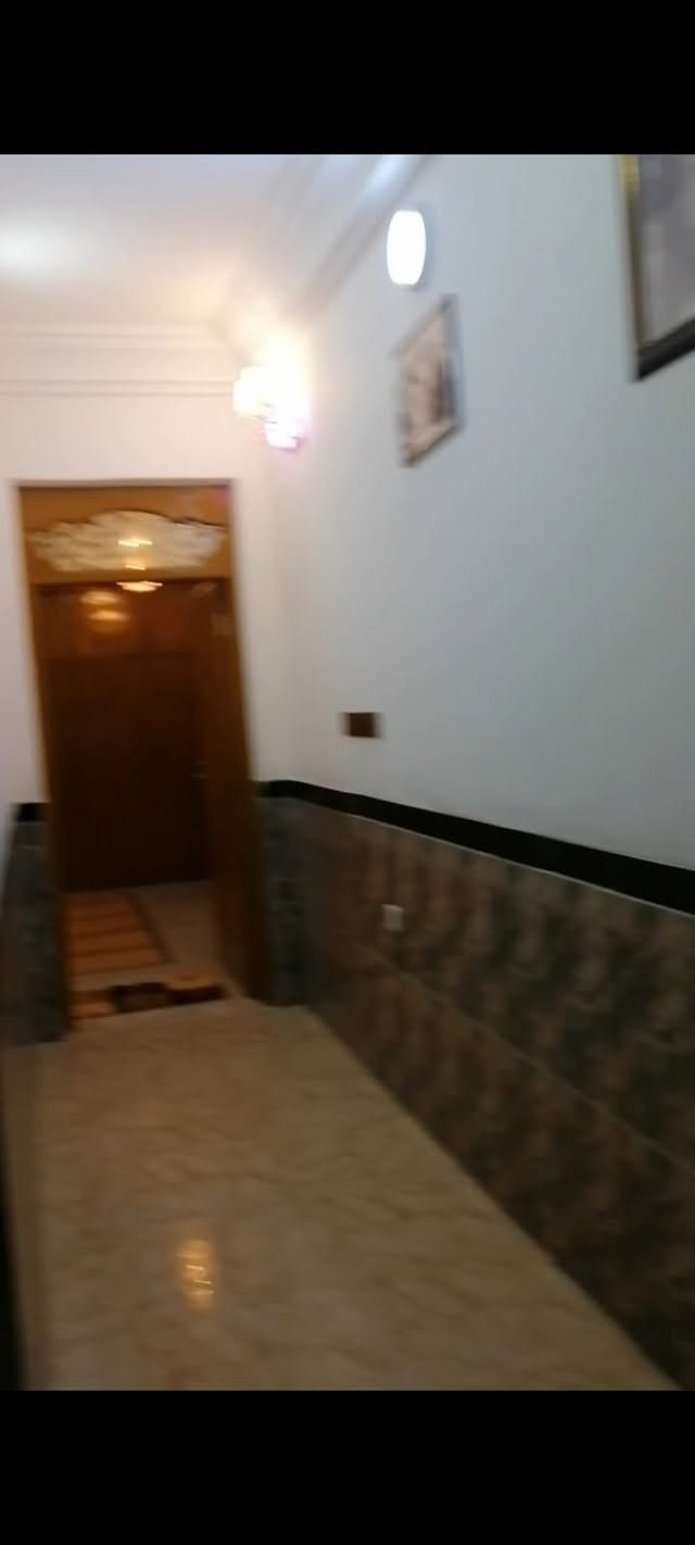 دار للرهن النجف حي الجامعه 
غرفتين واستقبال وصاله ومطبخ مؤثث بلكامل 
الرهن 55 مليون 
مدة سنتين 
***********

نص مكتوب في الصور:
- ١٧ أكتوبر، ٢٠٢٠
- ٢٠:٢٩