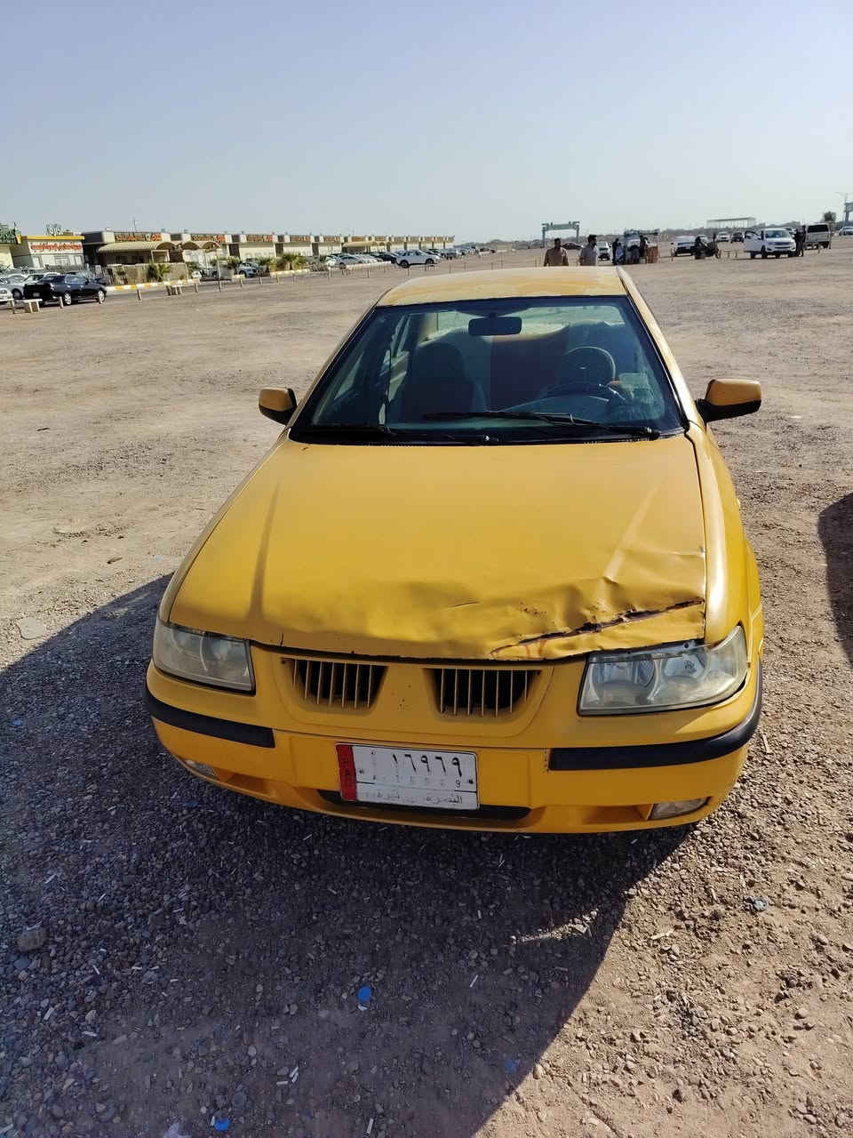 السلام عليكم سياره سمند موديل12 مصفره هيئه وغرامات وراعيها يمي جاهز المداور السياره مكفوله مكينه وكير وحداديه وتبريد كله جديد جاهزه السعر 22 وبيه مجال قليل مكاني بصره كرمة علي ***********

