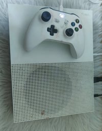 اكس بوكس ون اس  500g مكان موصل حي العربي سعر 105 تواصل واتس 0773180228...