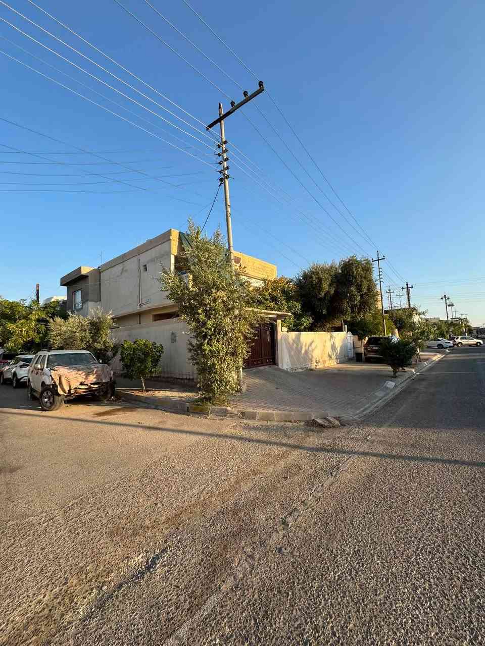 دار ركـن للبيع درج داخلي وخارجي بناء نظيف في منطقة طريق بغداد

المساحة (250) مترمربع 

الواجهة (12.5) متر 

الموقع : كركوك - طريق بغداد حي المعلمين 📍

يتكون ط1 من غرفة نوم وهول واستقبال ومطبخ وصحيات وحديقة وكراج ط2 يتكون من 3غرف نوم وهول وصحيات ومخزن 

🟨  لـلاستفسـار  يمكنكم مراسلة الصـفحة 

ونـتشـرف بزيارتكم #عقارات_أمــلاك 

العنوان:  كـركـوك  شـارع القدس مجاور Box  cofe  مقـابل افران الحياة 📍

 للاستفسار اتصال أو واتساب:

📞  ***********

📞 ***********⁩⁩⁩⁩⁩⁩⁩⁩⁩⁩

لمشاهدة بقية العروض مع ذكر الأسعار، انضم إلى قناتنا على التليجرام عبر الرابط التالي

https://t.me/Amlak_real_estate96⁩⁩⁩⁩⁩⁩⁩⁩⁩⁩⁩⁩⁩⁩⁩⁩⁩⁩⁩⁩⁩⁩⁩⁩⁩⁩⁩⁩⁩⁩⁩⁩⁩⁩⁩⁩
