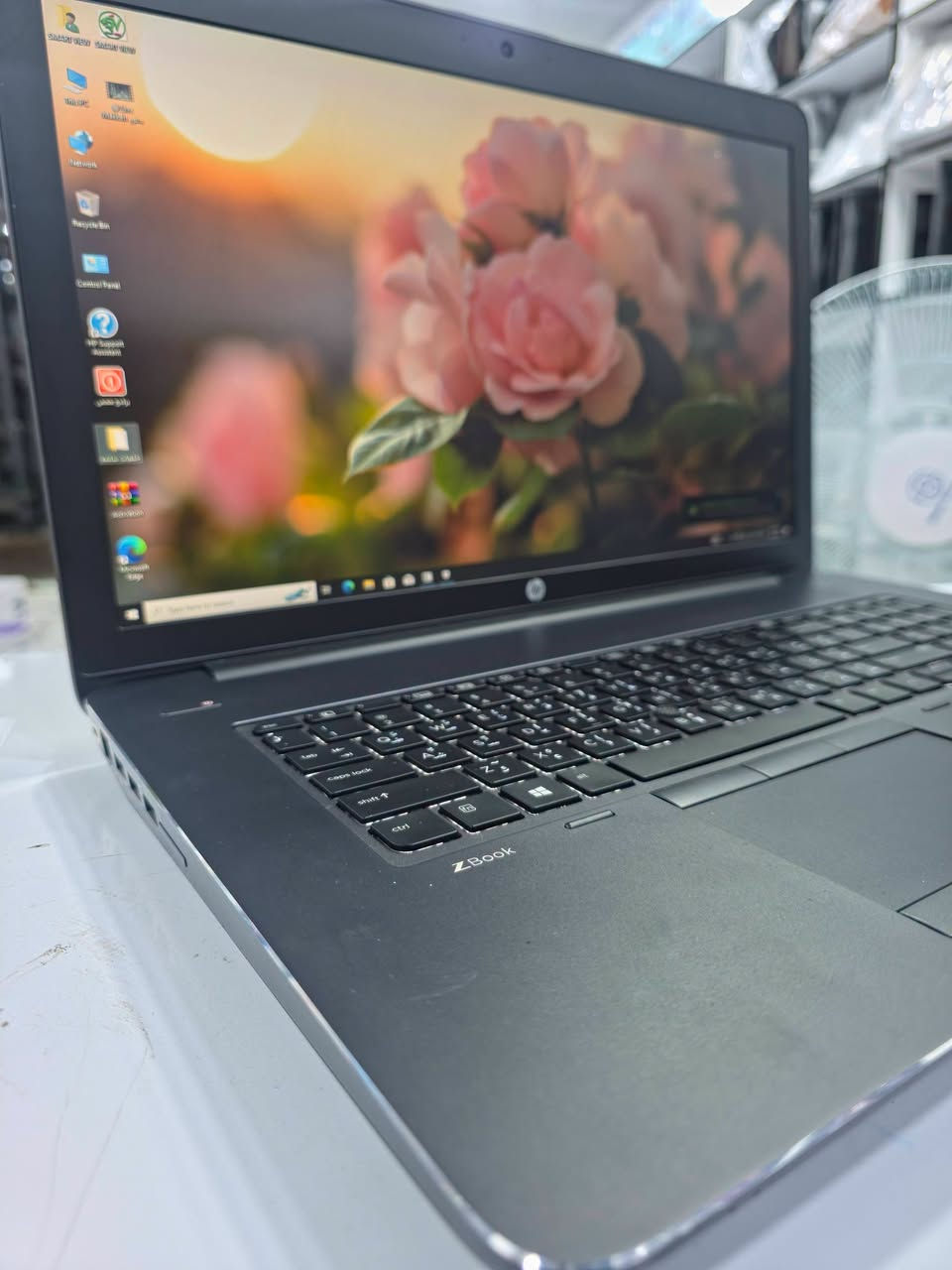 #عرض_على_قطع_محدودة 😍🔥
#لابتوب_رجال_الأعمال 💼✨ | #عملاق_التصميم_والألعاب 🎮💻
🥰 HP ZBOOK 17 G4 🥰
⚡ المواصفات:
✅ معالج: Intel(R) Xeon (R) CPU E3-1535M – جيل سابع
✅ ذاكرة: RAM 8GB DDR4
✅ تخزين: SSD 256GB
✅ كرت شاشة: 🎮 :
NVIDIA Quadro P4000 (8GB) + Intel UHD 630 (4GB)
➡️ المجموع = 12GB كرت شاشة 💥
✅ شاشة: 17.1" FHD  ✨
#متوفر_برام_16_وهارد_512_مع_فرق_السعر

💰 السعر: 525 ألف فقط (نهائي ❌ غير قابل للتفاوض)
---
🎁 الملحقات:
💼 حقيبة + 🖱 ماوس + 🔌 شاحن

🚛 توصيل متوفر لكل محافظات العراق
📍 الأنبار – حديثة – بروانة

📞 للحجز والاستفسار:
📲 اتصال: ***********
💬 واتساب: ***********

#ZBOOK_G7 #مكتب_سمارت_فيو

نص مكتوب في الصور:
- nostic Tool
- 1 Display 2 Sound Input
- ts detailed information about the DirectX components and drivers installed on your system.
- What area is causing the problem, click the appropriate tab above. Otherwise, you can use the "Next Page" button below to e in sequence.
- ormation
- Current Date/Time: Sunday, August 30, 2026, 9:51:30 PM
- Computer Name: DESKTOP-RA6175K
- Operating System: Windows 10 Pro 64-bit (10.0, Build 19045)
- Language: English (Regional Setting: English)
- System Manufacturer: HP
- System Model: HP ZBook 17 G4
- BIOS: P70 Ver. 01.46
- Processor: Intel(R) Xeon(R) CPU E3-1535M v6 @ 3.10GHz (8 CPUs), ~3.1GHz
- Memory: 8192MB RAM
- Page file: 3967MB used, 6019MB available
- DirectX Version: DirectX 12
- k for WHQL digital signatures
- DxDiag 10.00.19041.3636 64-bit Unicode Copyright © Microsoft. All rights reserved.
- Help
- Next Page
- Save All Information...
- Exit
- DirectX Diagnostic Tool
- System Display 1 Display 2 Sound Input
- Device
- Drivers
- Main Drive
- Version
- Date
- WHQL Logo'c
- Direct3D DDI
- Feature Levels
- Driver Model
- Name: Intel(R) HD Graphics P630
- Manufacturer: Intel Corporation
- Chip Type: Intel(R) HD Graphics Family
- DAC Type: Internal
- Device Type: Full Display Device
- Approx. Total Memory: 4161 MB
- Display Memory (VRAM): 128 MB
- Shared Memory: 4033 MB
- DirectX Features
- DirectDraw Acceleration: Enabled
- Direct3D Acceleration: Enabled
- AGP Texture Acceleration: Enabled
- Notes
- No problems found.
- Save All Info