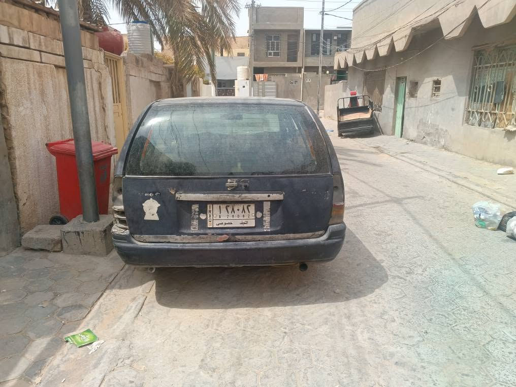سياره للبيع السنوية صاقطه يعني ستوها سقطت وراعيها موجود الي ب اسمه السنويه نيسان 90 السعر 12 ورقه وبيها مجال
 للتواصل *********** سيد جعفر الذبحاوي النجف, العراق
