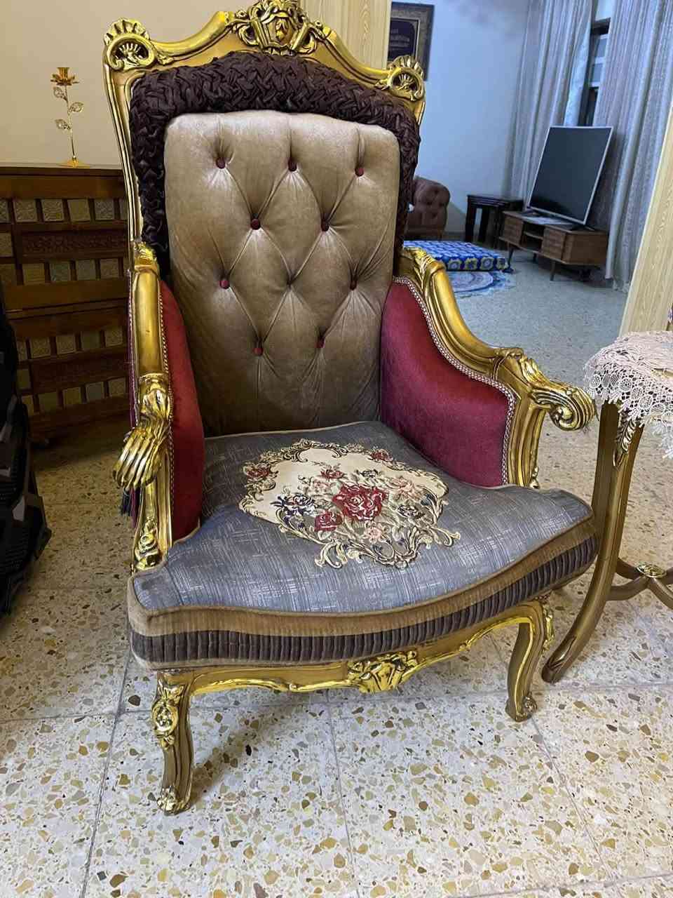 كنب • مع طبلات • غزاليه