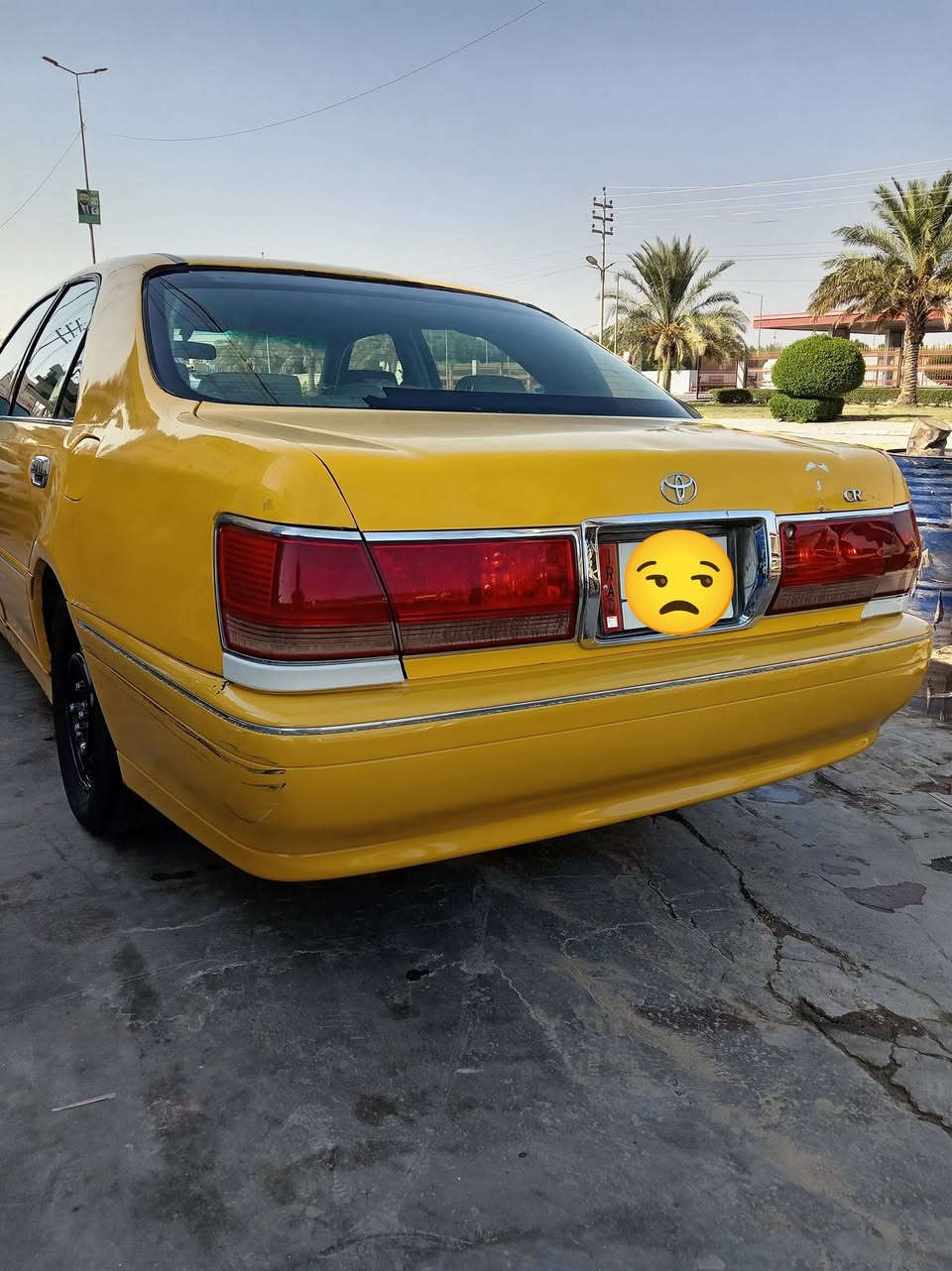 يالله ملكه للبيع 2003اصال عدله كفله من كص بيه ضربه جملغ وره فقط مكينه ٢٥٠فيفتي عليه خرمه ٥٠٠هيه مصفره خطه بغداد نجف حداديه ورح جديده الكدام ٩٠ بلميه الغرفه ردله حمام وبطانه وحده تعبانه وكاله ثاني يوم مكاني نجف *********** السعر ٤٥
