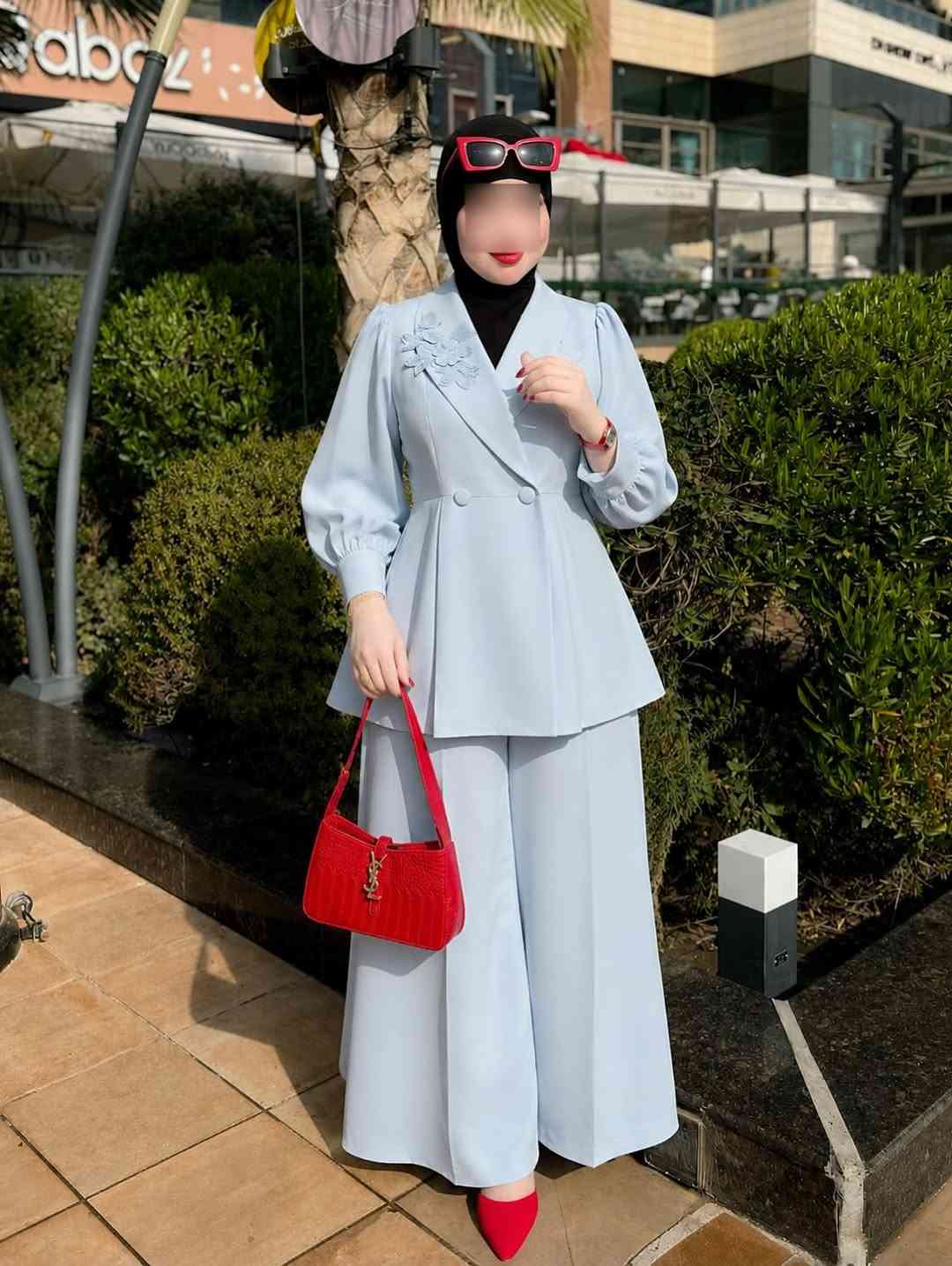 طقم رسمي 🍒
السعر ناربنات 30,000 بس
قياساته 38-40-42-44-46-48
طول كيلوت 110cm
خدمة توصيلنا متوفرة لجميع محافظات العراق
تكدرون تراسلونا على الواتساب ***********⁩⁩⁩⁩⁩⁩
