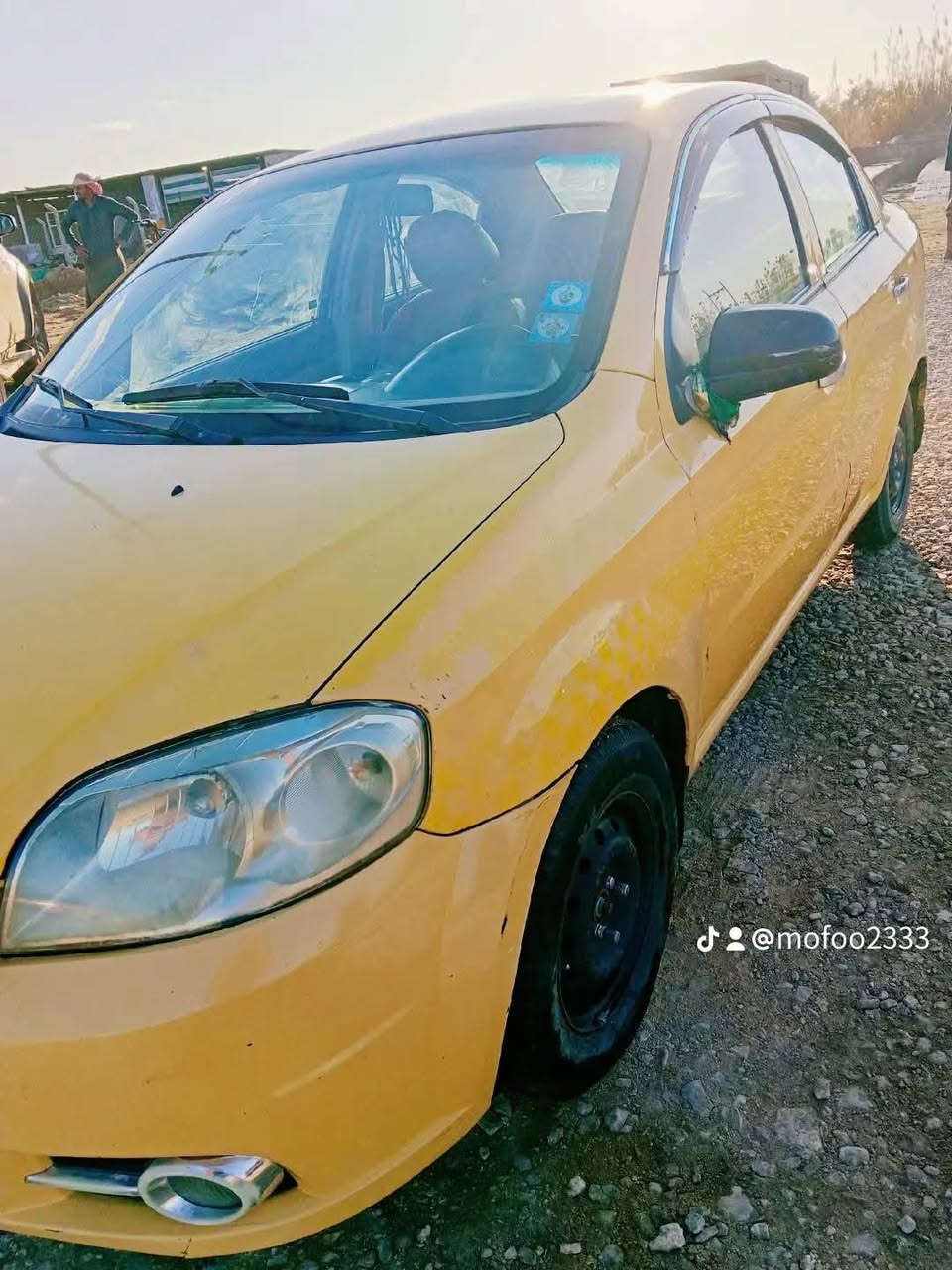 أفيو خليجي مفتوح مكينه 1400 موديل 2009 رقم نكليزي جديد سنويه له 2029 سعر 42 وبيه مجال رقم الهاتف ***********
