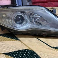 افلون ٢٠١٢ • يمين نظيف • يسار مكسور