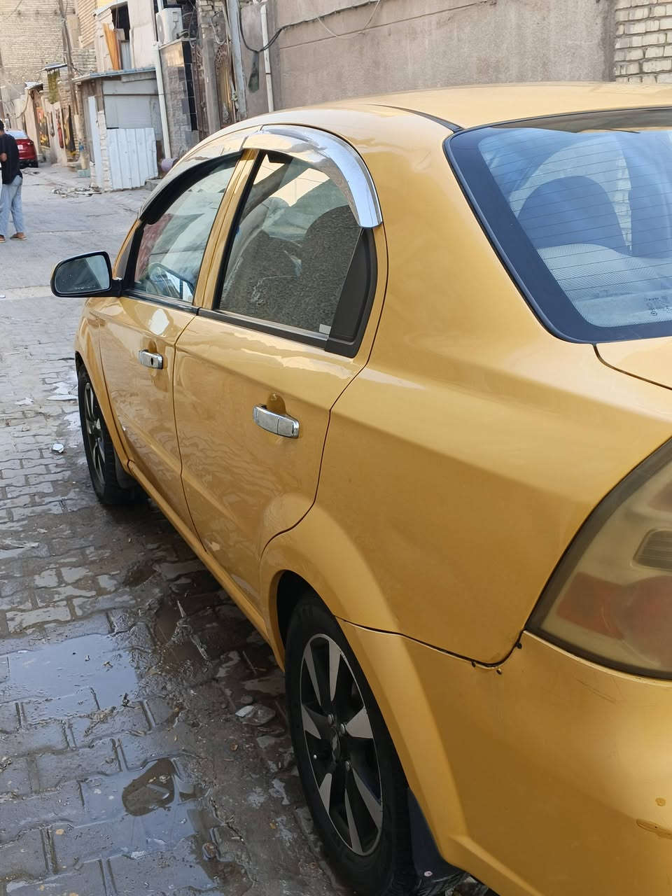سلام عليكم سياره افيو للبيع خليج مكينه كهربائيات كامله سياره جاهزه تخم تاير جديد  بغداد *********** اي استفسار اتصل بالرقم ملاحظه السياره  جاملغ امامه فقط صفر هيئه وغرامة موديل 11 سياره جاهزه مفتوح مشروع وطني سعر 58
