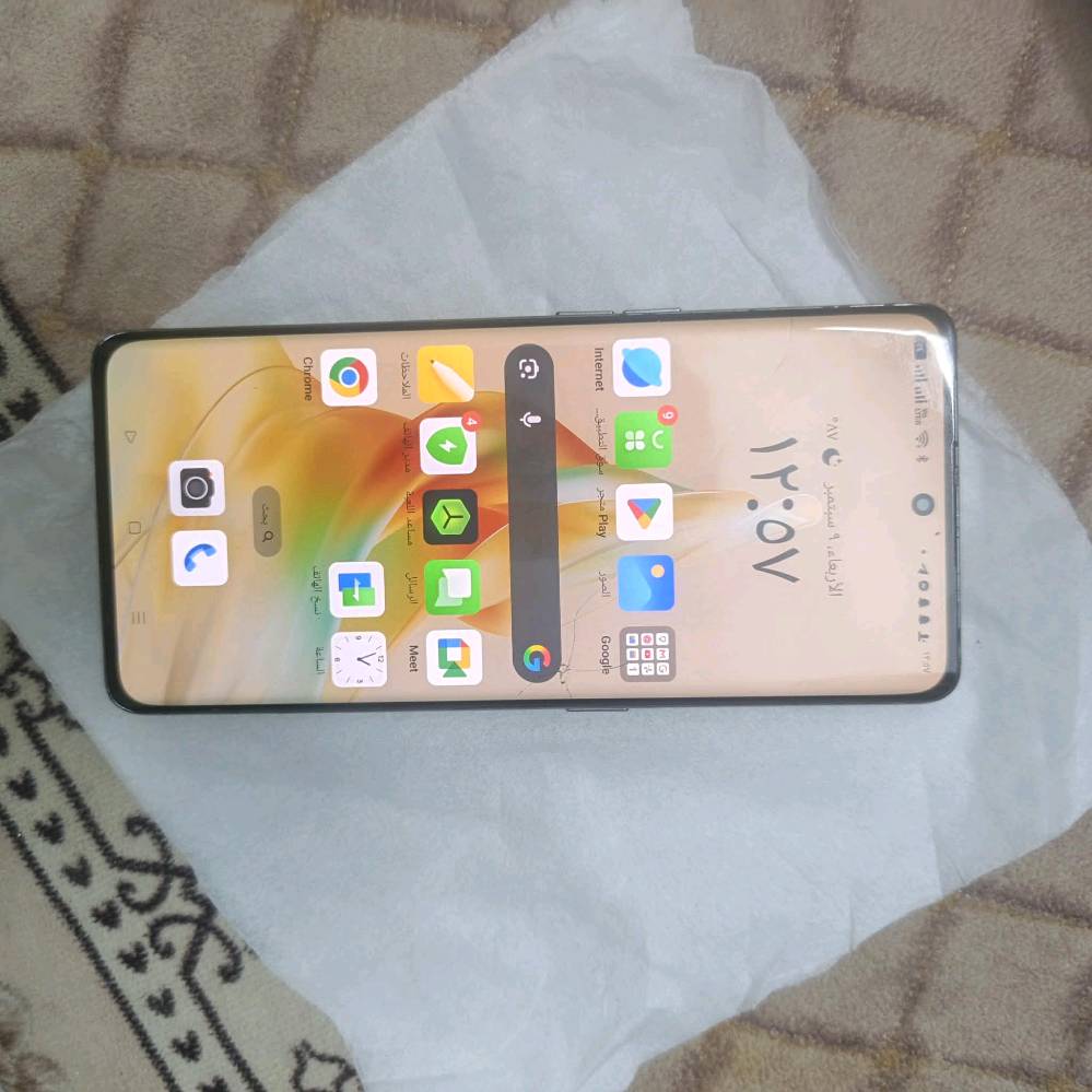 السلام عليكم تليفون  رينوoppo8تي فايف جي
ذاكرة 256 بصمة وجه واصبع بل شاشة تليفون مبدل شاشة اصلية مال نفس الجهاو مبدلهةب80بيع او مراس السعر 160 مكان بغداد الزعفرانية