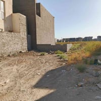 المكاسب قرب سياج مطار • ١٠٠م • طابو زراعي