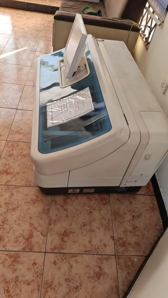Cobas e 411
موديل ٢٠١٤ 
الجهاز اخو الجديد مستعمل قليل جداً
تواصل واتساب ***********
