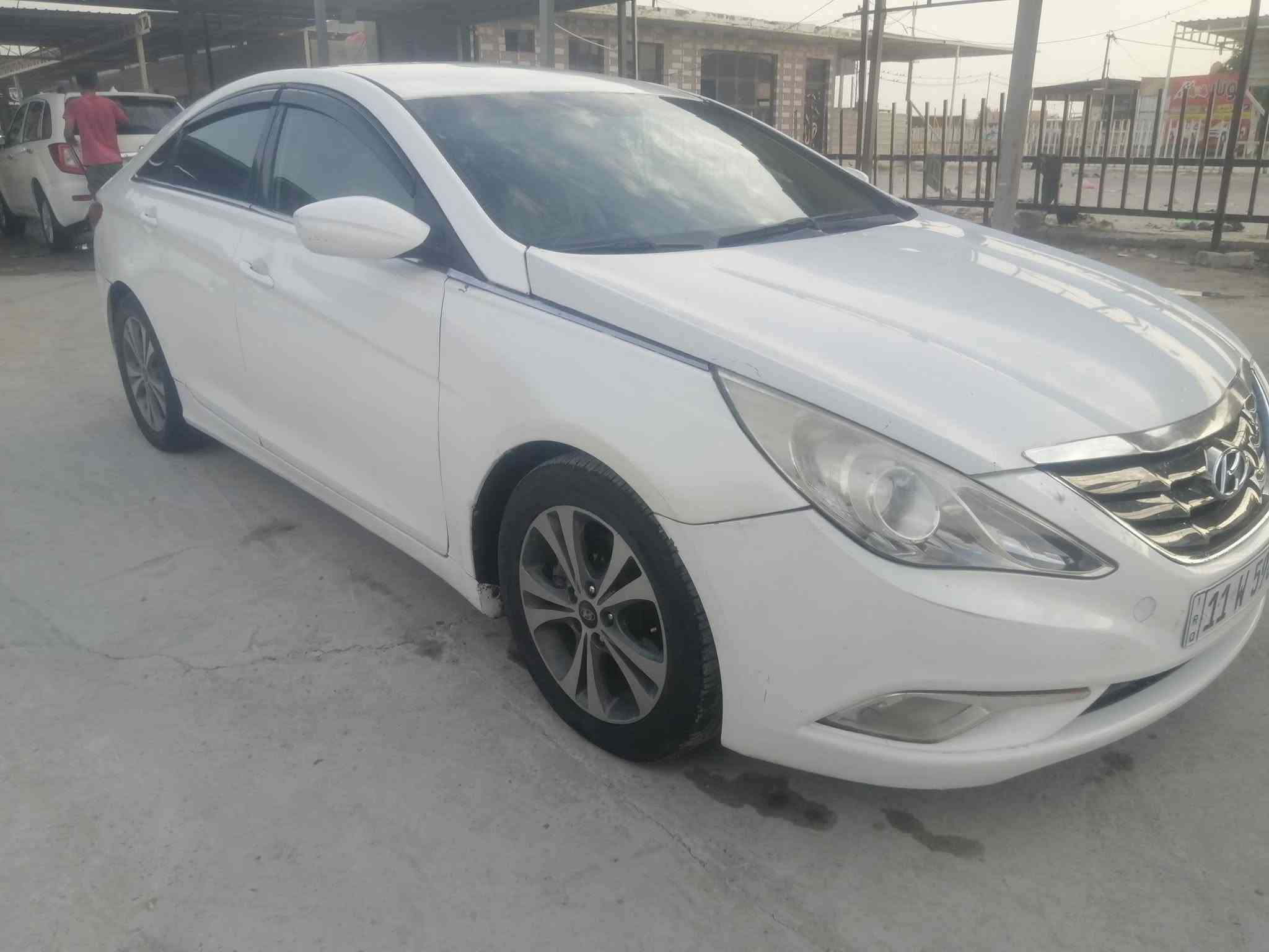 البيع سونته ١٣ فول موصفات رقم بقداد نكليزي سنويه جديده السياره بيه صبق عام بدون داخل دواخل كفاله عامه السعر ٧٤ وبيه مجال الشراي ***********
