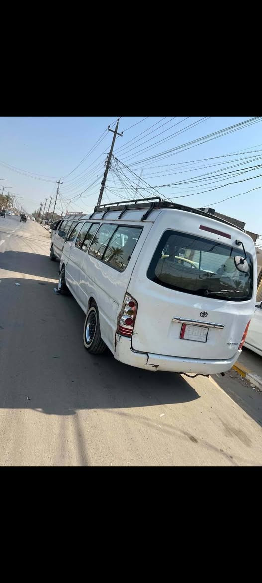 سلام عليكم سيارة جنبي مديل14 موصليه بيها وصل خط وبحث مصفره مكينه وكير واكسن وحداديه وتخم تايرات وداخل كله مكفول مكان نجف سعر 33وبيها مجال رقم***********

نص مكتوب في الصور:
- رسالة