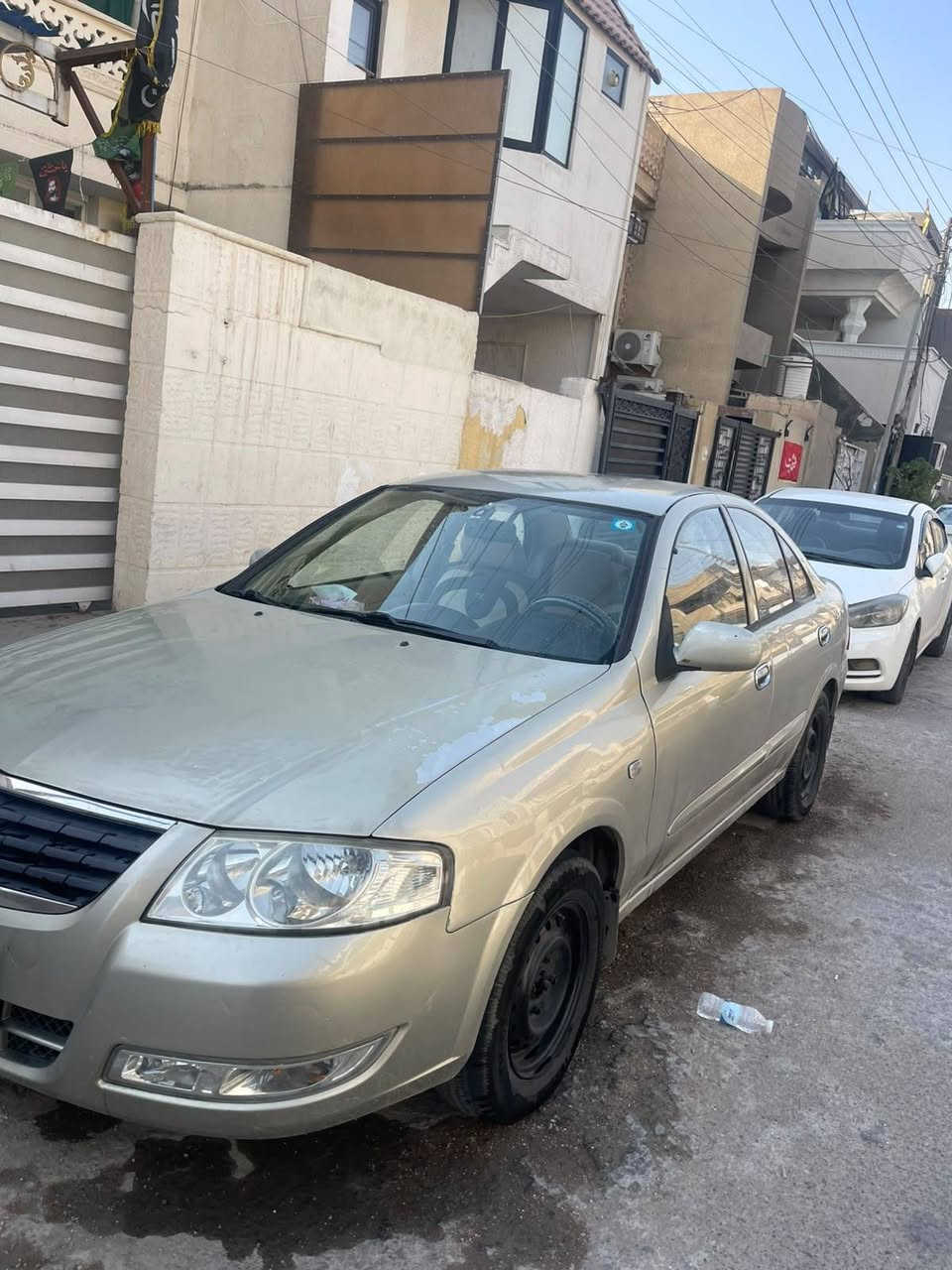 السلام عليكم نيسان سني ٢٠٠٧ 
كير مكينة تبريد سيارة خير من الله 
السعر ٧٧ وبيهة مجال جدا بسيط 
للاتصال *********** بغداد, العراق
