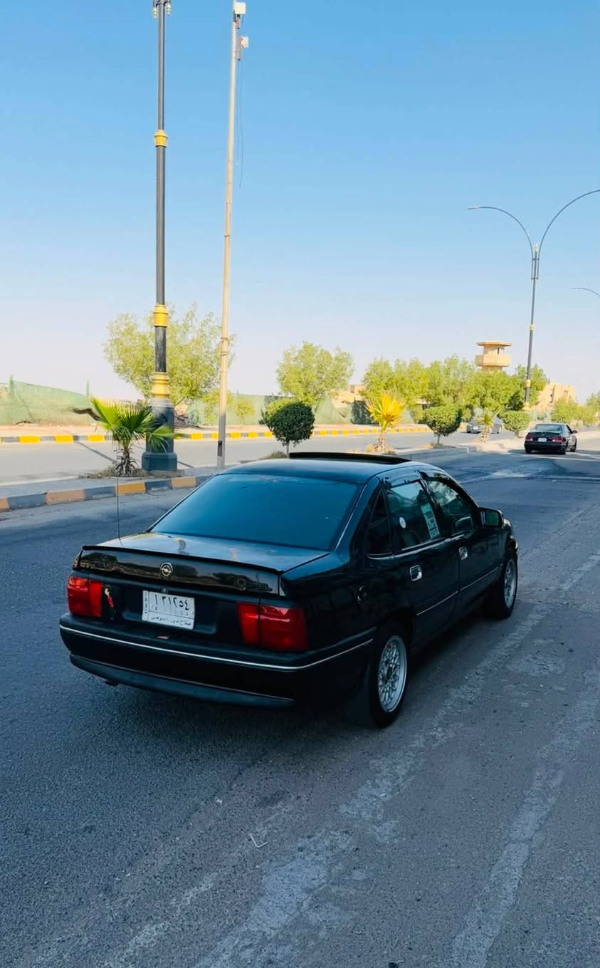 السلام عليكم فكترا حجم 20 فول اوتماتيك موديل1995 تبريد ثلج🥶بلادي كير اوتماتيك سلايت كهرباء جام كهرباء لايت زنون ويل خليه ستاد5 داخله جديد سياره ما بيه نقص جاهزه السعر النهائي 38 مكانه تكريت صبغ بيه مكانين رقم التلفون ***********
