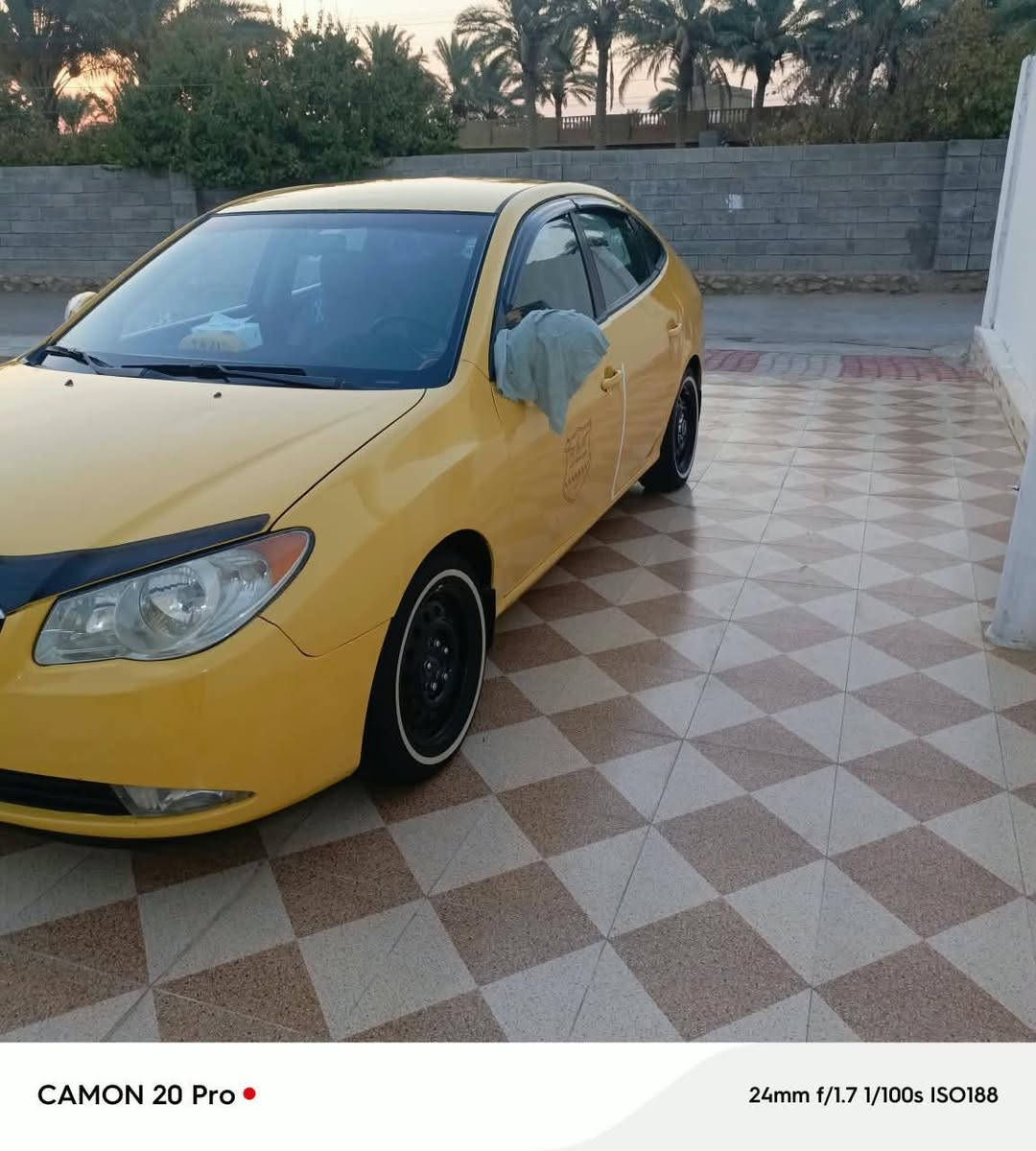 سلام عليكم
الانترا 2008 

وارد امريكي 

ضرر جاملغ امامي 

بدون دواخل 

ليبل واحد 

محرك 200 بي بدايت تبخير 

جاهزه من كلشي 

تبريد ثلج 

تخم تاير 

رقم بغداد تحويل بشرط 

مكان السياره حصيبه الشرقيه 

السعر ٨٦ ورقه وبيه مجال شي بسيط 

***********

نص مكتوب في الصور:
- CAMON 20 Pro 24mm f/1.7 1/100s ISO298
- CAMON 20 Pro • 24mm f/1.7 1/100s ISO188
- CAMON 20 Pro • 97mm f/1.7 1/682s ISO50