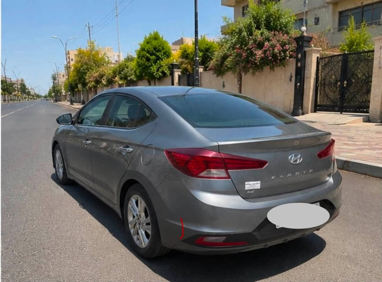 🚘 Hyundai Elantra 2020 | إلنترا
🔹 المكينه: 2000 دوش

🔹 الكير : AT المرغوب

🔹 قطعه وحده مال امريكا فقط البنيد 

🔹 الرقم اربيل الدولي والسياره بأسمي 

✅ شاشة وسطية

✅ كاميرا خلفية

✅ رادار امامي

✅ مثبت سرعة

✅ نظام مانع انزلاق ABS

✅ Bluetooth

✅ USB

✅ تبريد تدفئه شغال

كير مكينه كفاله 

السعر 130$ وبيها مجال 

***********

اتصال او واتساب

مكان السياره كربلاء
