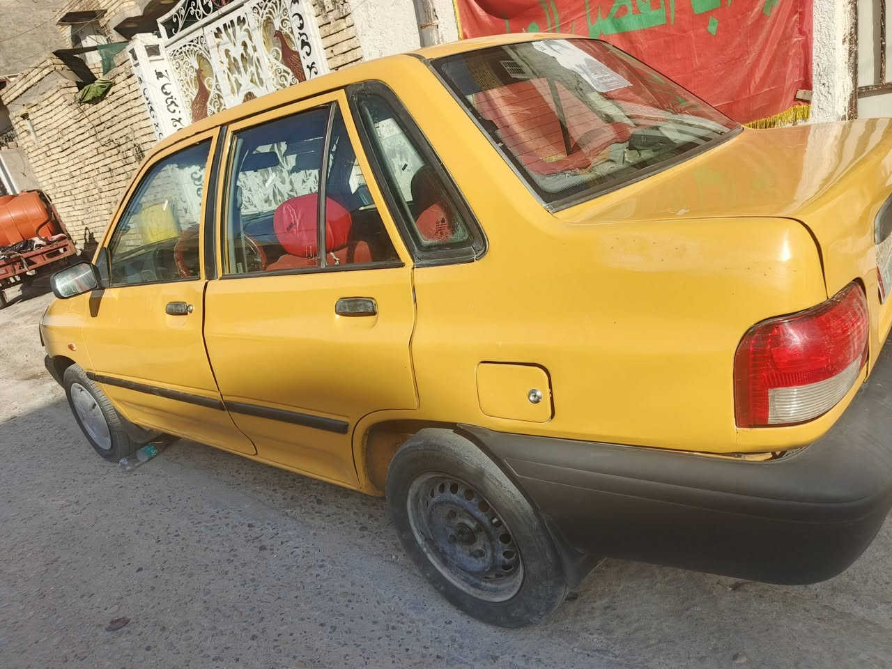 مديل ١١سياره معمره و جاهزه مكينه وكير ناعمة جدا هيه وكرامات عل مشتري لا تسألني  شعليه والله ما عرف أبيه هيج فقط راعي مكاني ميساني سنويه بل ١٦سياره كلش حلوه حديدية طوبه سعر ١٧  ***********
