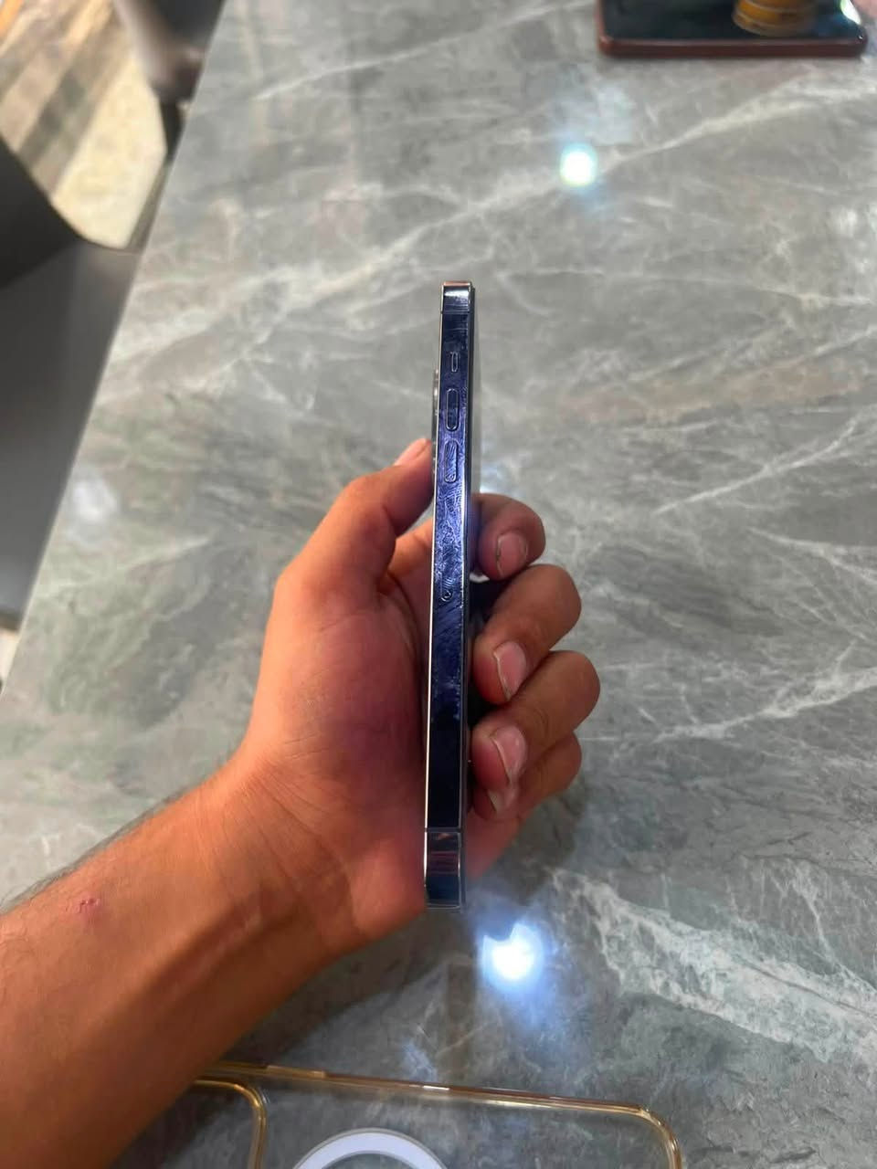 ‏السلام عليكم￼ iPhone 14 Pro ماكس ذاكرة 128 بطارية 78 بلادي شاشة مبدلة ثلاث خيارات جهاز كلش نظيف 
‏والجهاز فقط مبدل شاشة ثلاث خيارات مثل ما ذكرت ￼لكم للتواصل فقط￼ واتساب ***********
