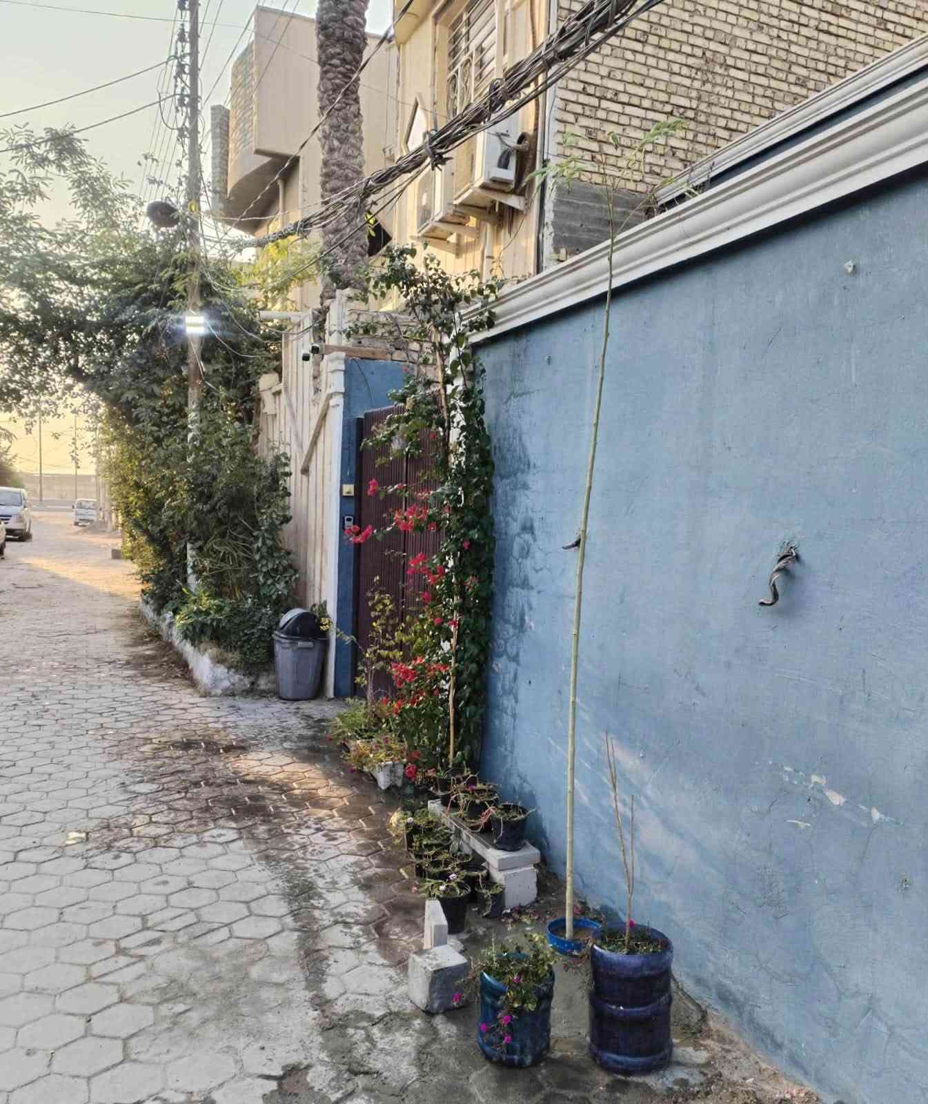 النجف حي الانصار • ١٢٠م • طابقين