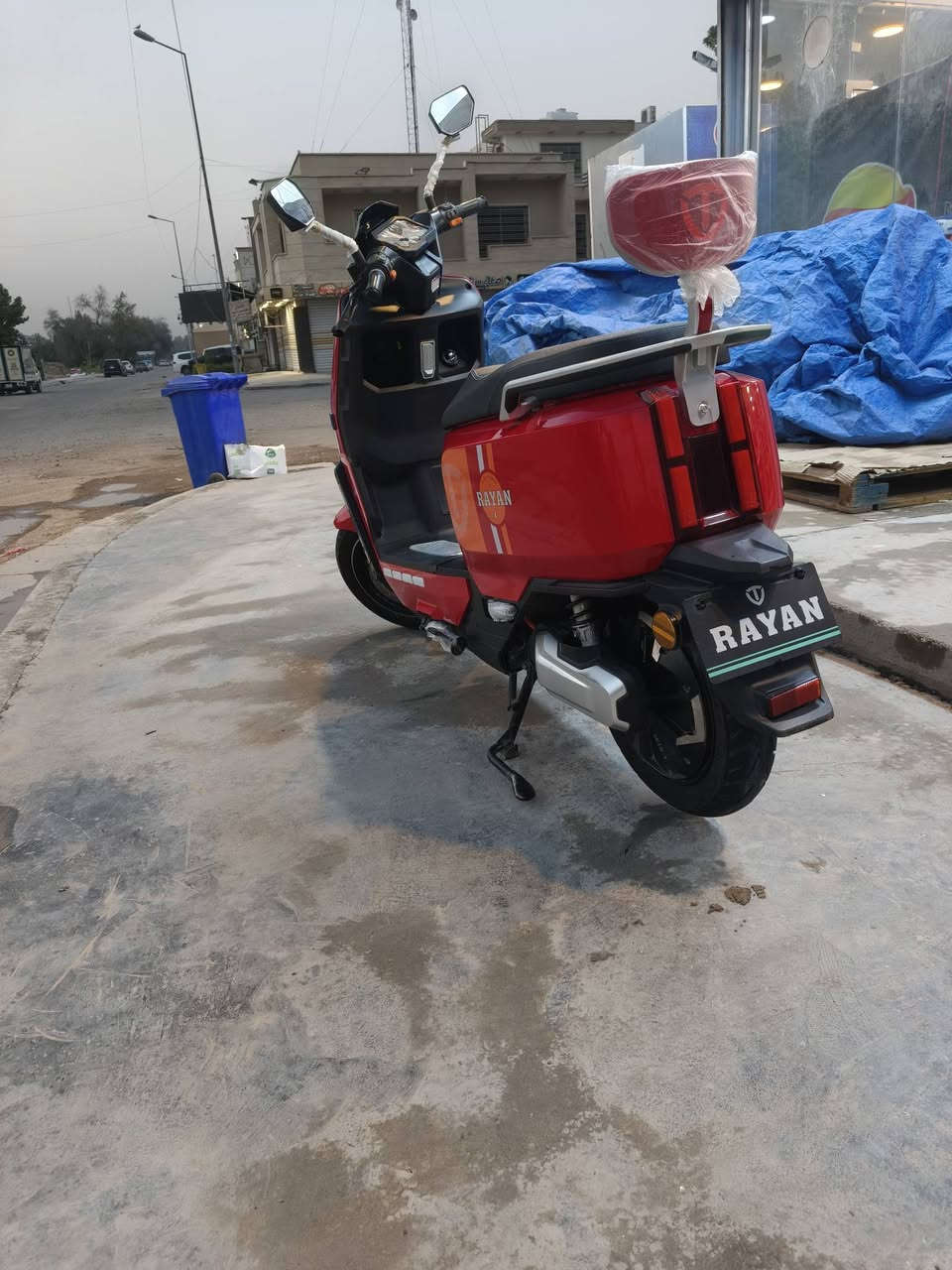 بو  وحش  كون  لوك  نضافه ٩٨بلميه  فول  مواضفات  ملف  ٢٠٠٠سرعتها ٨٠حقيقي  تمشيك  شحنه  ٨٠كيدراجه    لوك  بعده  جديده  6بطريات  نضام  بك  ونضام  تحديد  سرعه  مفوله  سعر  950مجال بصيط حك  جيه   وينهم جنايه  هاي  لوك  احسن ماتشتري  مليةن  400هاي  950ومجالها  حك جيه اخت جديده مماني  العلاوي *********** بغداد
