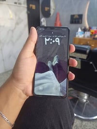 آيفون ١١ برو ماكس • ٢٥٦ • مبدل شاشة