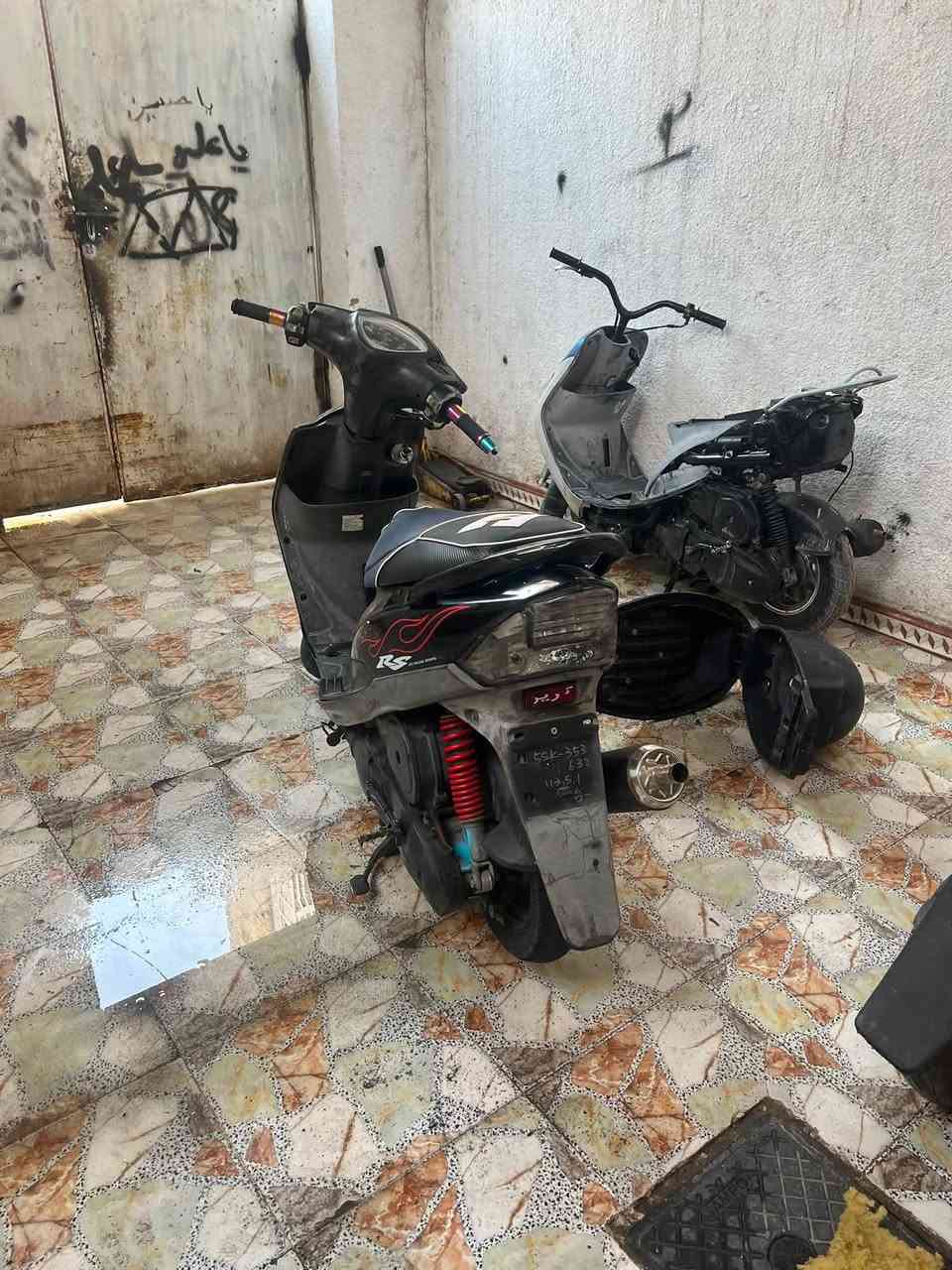 سلام عليكم ماكس عدله للبيع صارله شهر من نازله مو رمبه كفاله عامه ختم واحد الكفرات الاصليه موجودات رايده ب ٩٥٠ وبيها مجال مكاني بصره الطويسه  لتواصل ***********
