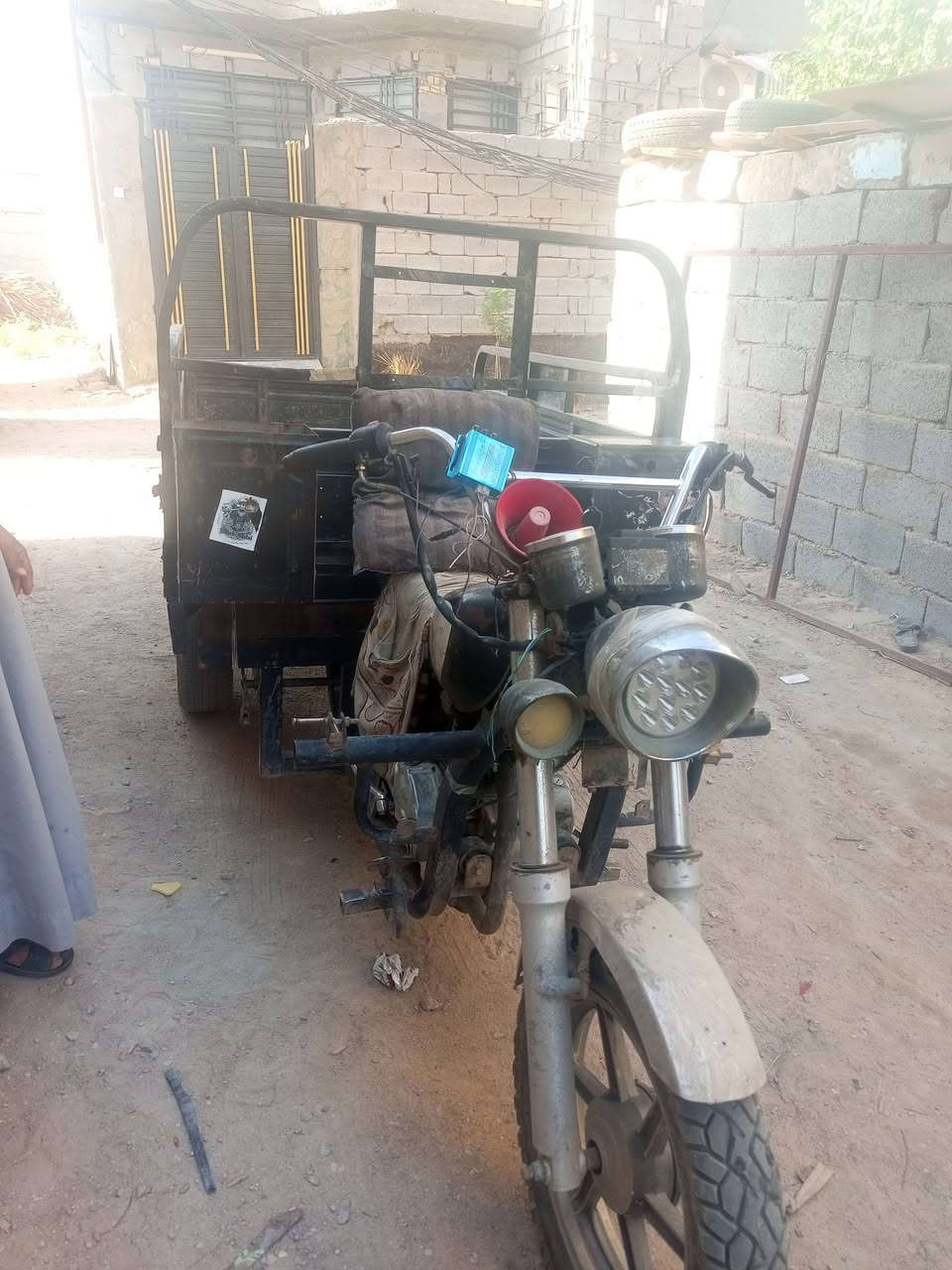 سلام عليكم ستوته البيع مديل 18كللك مكفوله سعر 850وبيها مجال قليل مكاني جامعت فريحه ***********
