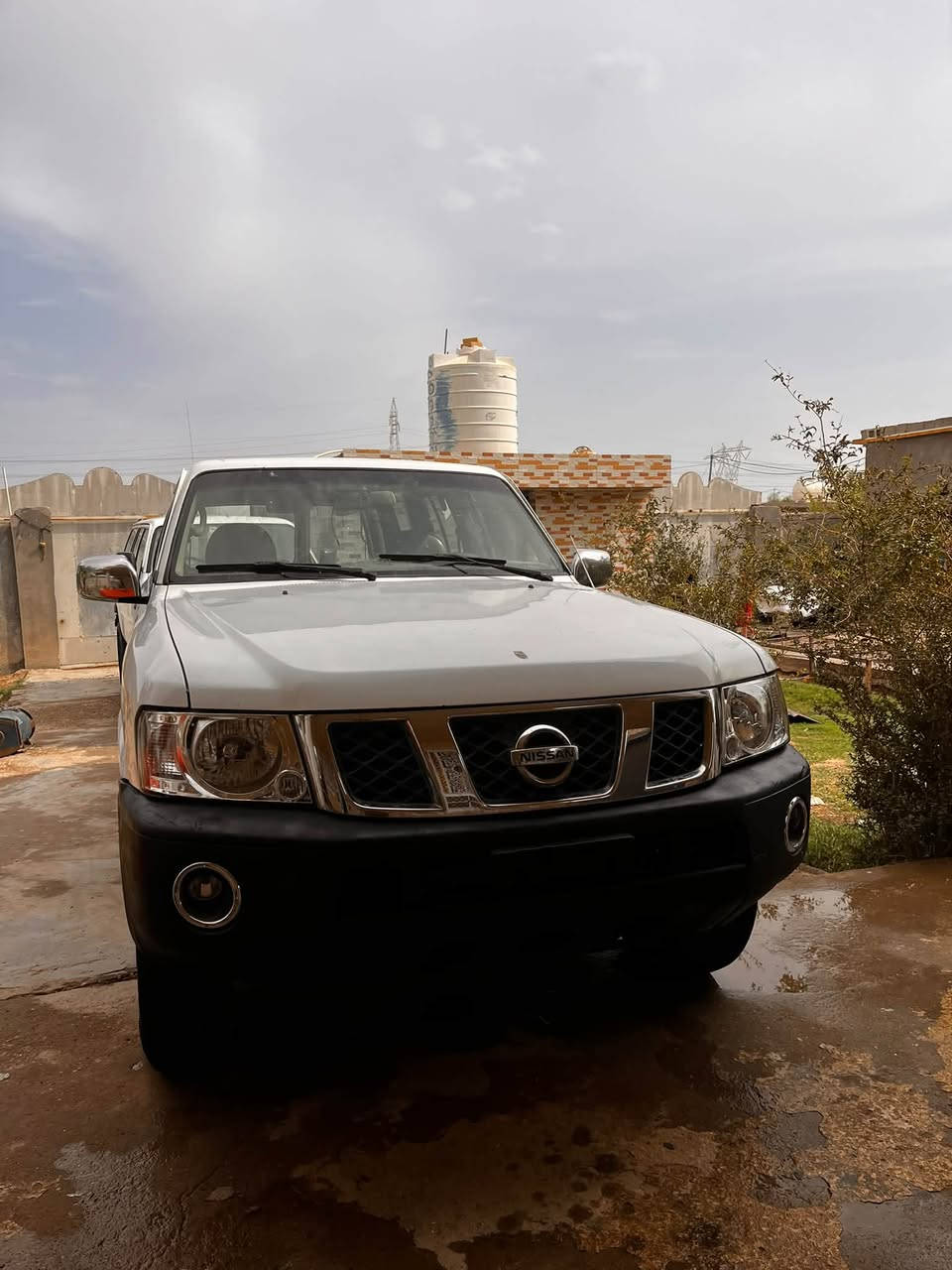 نيسان • بترول • ٢٠٠٩