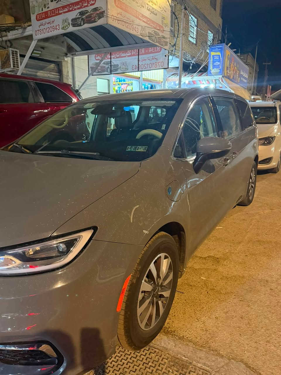 السلام عليكم Touring L 2023 hybrid حادثها بالصور طخه خفيفة بالباب و الجاملغ فقط مكفولة من كلشي 
السيارة فول 
 وياها سستم شحن كامل 
السعر 245
Tel:***********
