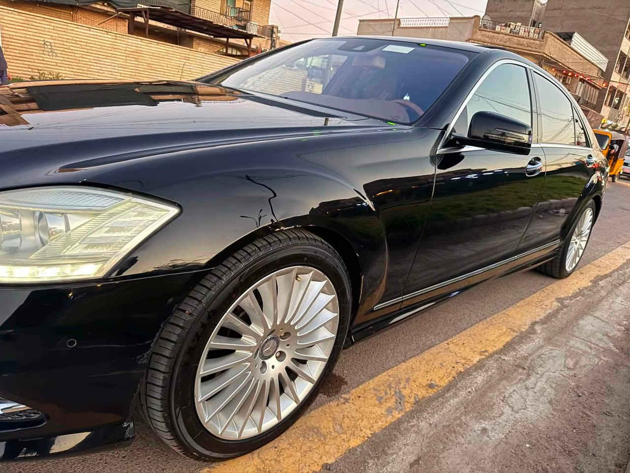 ⚔️مارسيدسMercedes S-Class 550

⚔️الموديل 2010اصل شكل 13

⚔️حجم المكينه 5500ارغب مكينه مكفوله وجديده ماملعوب

⚔️نظام جوبلس امامي خلفي 

⚔️نظام ارتفاع SPOT

⚔️كير 7 سرع تبترونك 

⚔️حساسات امامي خلفي 

⚔️زراك لات 

⚔️السياره ماشيه 195الف كم يعني  نظيفه حيل وجديده 

⚔️رقم بغداد مميز جديد وسنويه وهزه جديده 

⚔️لايتات وبك لايت ودعاميات شكل 13 كله شغال ولد 

⚔️ويل كب بلادي  مال حديث مال موديل 15جديد 

⚔️مري شفط واشاير بل مري لد رادار جانبي

⚔️بصمه ابواب وصندوق كهرباء وشفط 

⚔️اربع بيبان شفط وصندوق كذالك 

⚔️سلايد روف طكيتن معا غلق وفتح الجام والسلايد بل بصمه

⚔️اربع كشنات كهرباء زائد تتفئه وتبريد ❄️❄️

⚔️كشنات امامي خلفي VIP تحكم فول وخزن ميمري رئاسي

⚔️دركه صاج شكل 13 فول تحكم شفتات رياضي 💪🏼🛞💪🏼

⚔️اناره دشبول متغيره بلاد 

⚔️شاشه وسطيه متحركه 🔜🔚🖥️

⚔️كامره خلفيه دواره 

⚔️خمس بردات 🇩🇪🇩🇪🇩🇪🇩🇪🇩🇪

⚔️سيدي زائدرام ياباني جكمجه نضام سماعاتHarman 🔊⚔️نظامLogic7🔊

⚔️نظام تحديد مسار @🛞🛞

⚔️تبريد 3 دكتات امامي خلفي تكم ❄️❄️❄️

⚔️اخوان ملاحظه رجاء وجاء السياره نظيفه حيل لتقرنه بغيره ⚔️ من كير ومكينه وكهربائيات وصدر على وضع الشركه 

⚔️صبغ قطعتين بنيد جاملغ جماليه امريكا سياره كلين بدون حادث

⚔️مكان السياره بغداد الغدير ساحة ميسلون او بسمايه 

⚔️⚔️رقم الهاتف ***********
⚔️⚔️واتساب ***********

💶💶سعر السياره 198  ورقه نقدآ 💶💶

⚽️⚽️  

                       🌹شكرآ اخواني الغوالي 🌹
