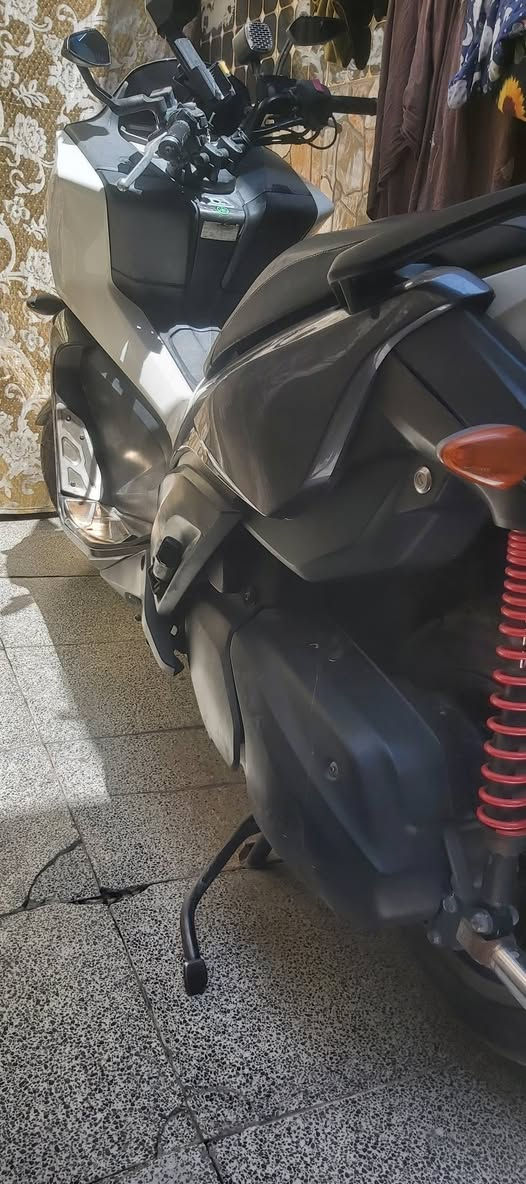 سلام عليكم دراجه فاز 010 للبيع سعر 12$
*********** بغداد
