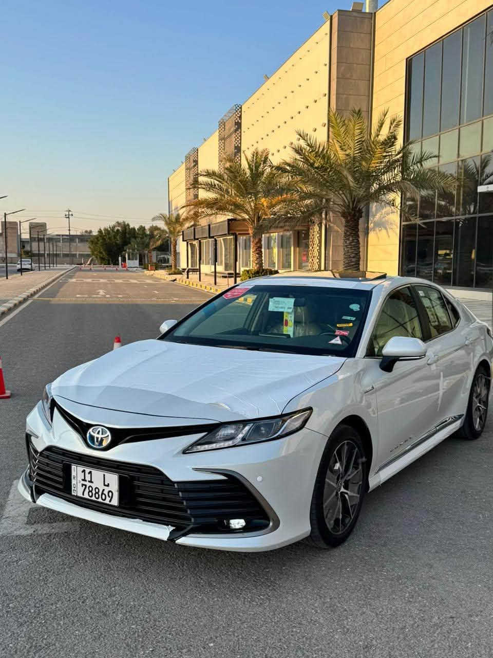 / السيارة ب اسمي تحويل مباشر بدون وكاله 
كامري خليجي GLE-2024-هايبرد 
-بصمة تشغيل
-بصمة أبواب
-كاميرا خلفية 
-حساسات أمامية وخلفية 
-مثبت سرعة 
-مرايات جانبية كهربائية 
-شاشة كبيرة 
-مصابيح أمامية ليد 
-قفل مركزي للأبواب 
-كار پلاي
-تبريد خلفي 
-٨أيرباك
-كراسي كهربائي 
-تحكمات في الاستيرن 
-هاند بريك بصمة 
-أوتو هولد
-فتح ذكي للصندوق 
-ثلاث وضعيات للقيادة 
‏Sport 
‏Normal 
‏Eco
-بلاجكتور
-كشاف ضباب 
پرده خلفية كهربائي 
سلايد
السيارة تخم تاير جديدة الاستفسار                                             الاتصال بالرقم  ***********
ملاحظه السياره بيها جاملغ وبنيد 
والسونار كدامك
190$ وبيها مجال
