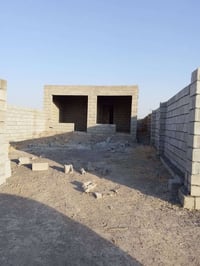 هيكل • ٢٠٠م أرض • ١١٠م بناء