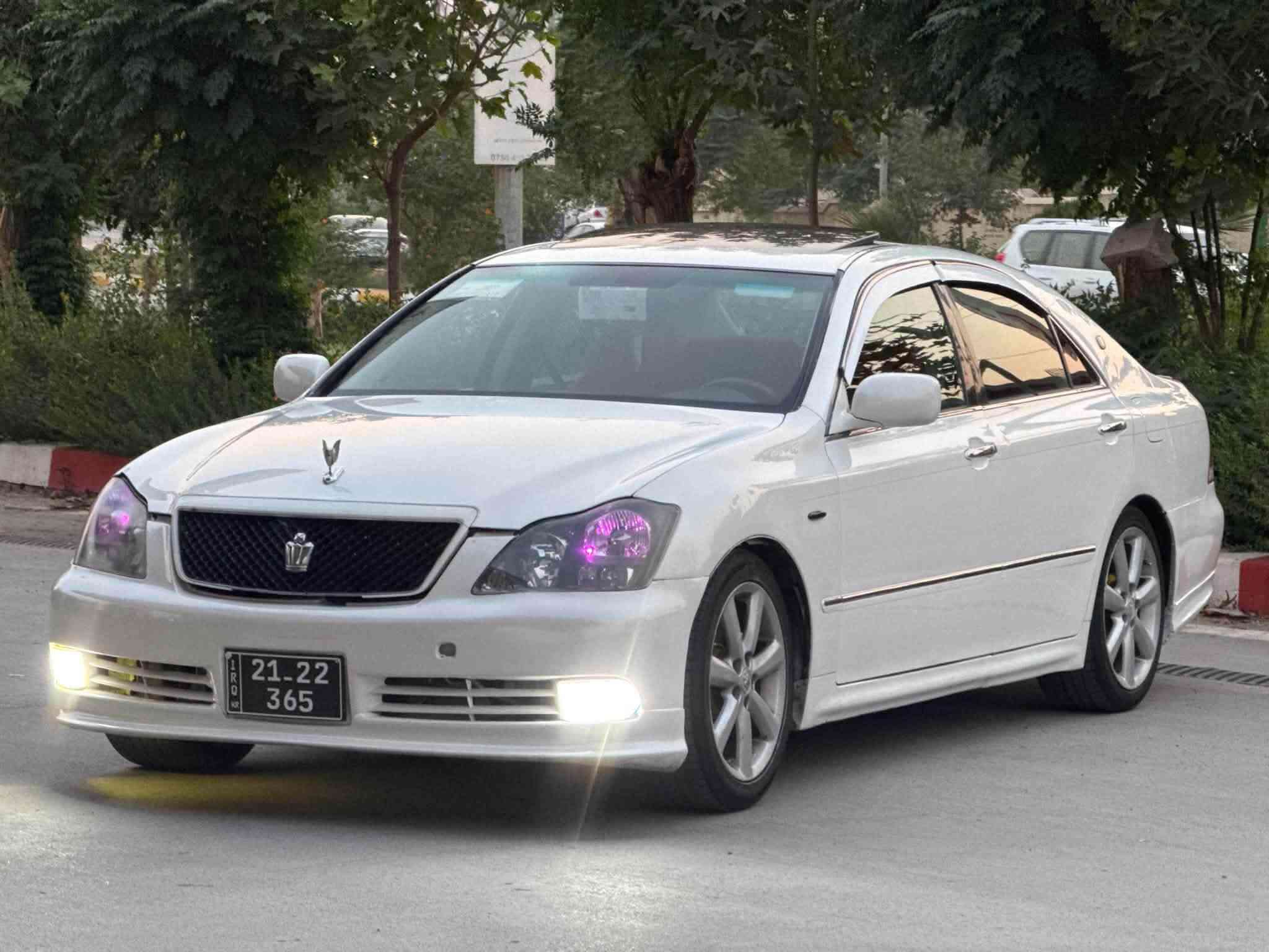 بە ناوی خوای گەورەو میهرەبان
توێتا کڕاون شاهینە  بۆ فڕۆشتن 
بڕاوەیە 
بێ دووکەڵ 
کۆد دار
٢٠٠٥ساج سوور
کامل مەسرەفی کراوە حەمامو پۆلیش کراوە   بل کارتۆن جدید جدید٣دووگمە   پاکەتی      
جڵدو هیتەر 
گێرگەورە مەکینەگەورە   
شانسی  ١٨٢
٥ بەسمەیە   گەرمی مەزبووتە ساردی مەزبووت
شاشەی مەزبووت
  ئاوینە شەفت 
توندو تۆڵە چرکەی تیدا نییە   شوخت و چاڵ و قوپای نییەتەنانەت چاڵو شوختی بچوکیشی نيە
سەقفی وەک شوشەیە    هەموو شتیکی مەزبووتە 
لە دەعامی پێش بۆ دەعامی دوای بەشەرت
کامل کامل مەسرەفی کراوە 
کامل کارەبای مەزبووتە
 گێر مەکینە ئەکسل دارو بەردی بەشەرت 
دەرو ناو یەک لە یەک لۆکتر   تاقم تایەو ویلی لۆک لۆک
بێ شوختو چاڵو قوپاوی 
سەیارەکە مالی دۆستەو بێ حەیب و حارە

تکایە مشتەری تێل بکە جوابی کۆمێنت نادەمەوە
ئەدمین ❤️❤️❤️❤️
ژم : ***********
شوین  :رانیە 
 نرخ ٥٧گەلا
