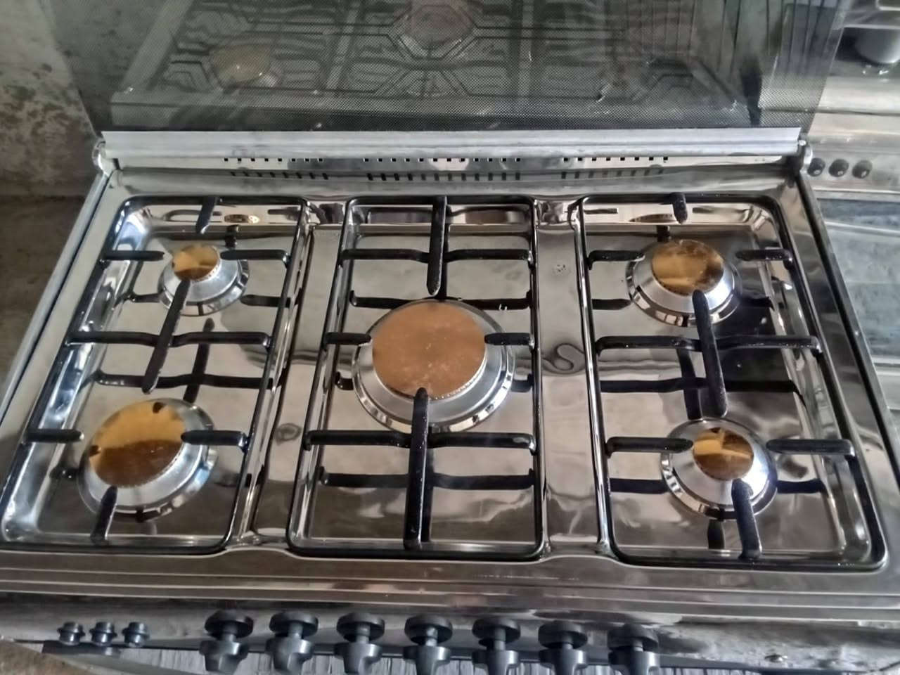 بيع وشراء وتصليح الطباخات
***********
***********

