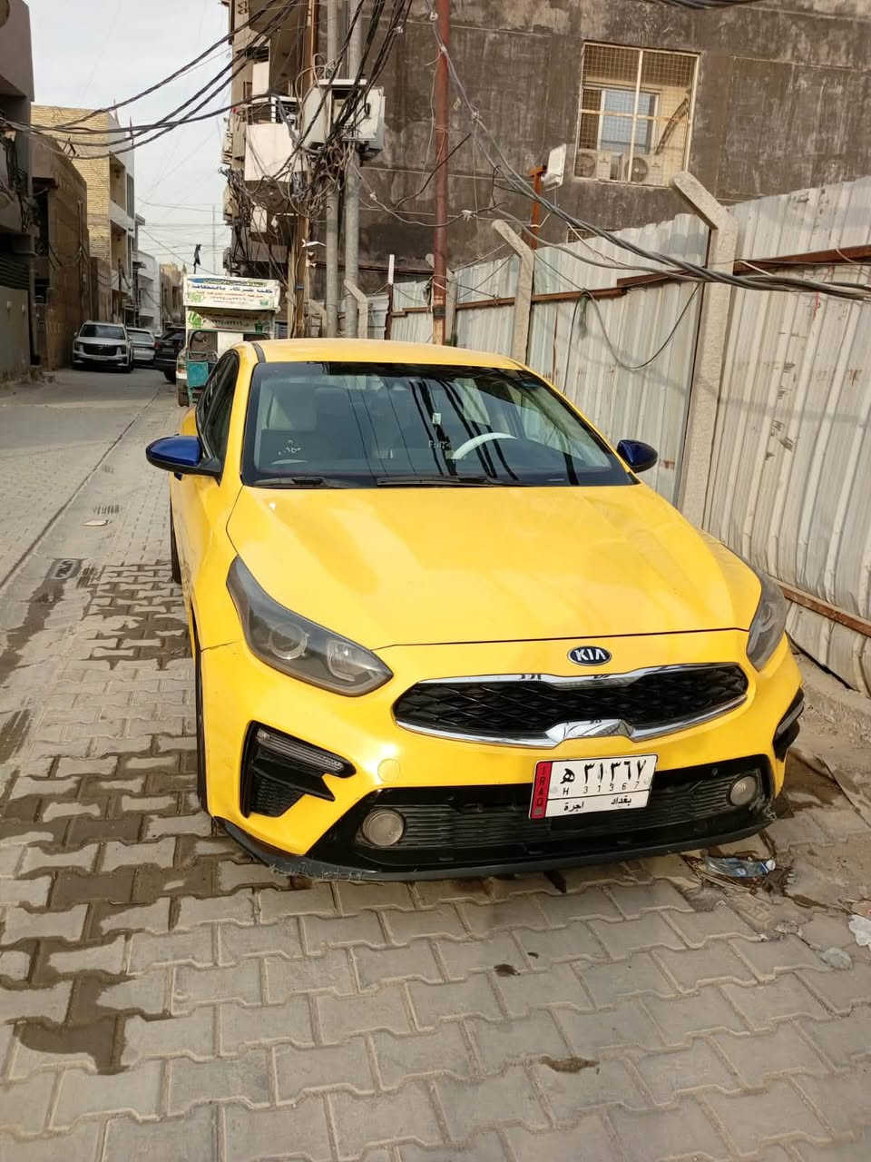 السلام عليكم ورحمته الله وبركاته
فورتي 2020 رقم بغداد دولي
حادثه موضح بالصور 
مكينه 2000 دوش خير من الله كير محور AT صدر امامي خلفي قبل سبوع شاده جديد
ويل عادي مع تخم تاير جديد تبريد ثلج سياره جاهزه لشارع مانقصها شي لحمدلله
بسمي شخصيا هيئه  غرمات مصفره
مكان السيارة بغداد الكمالية  السعر 113 
أتصال ***********

نص مكتوب في الصور:
- 000-29733993 - 03/01/2021 - IAA