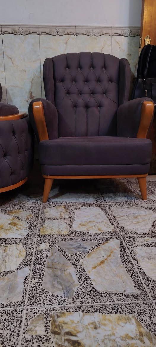 تخم تركي مودرن عشر مقاعد اخو الجديد سبرنك طبي ارجل خشب زان ثقيل جدا وضخَم للاستفسار ***********

