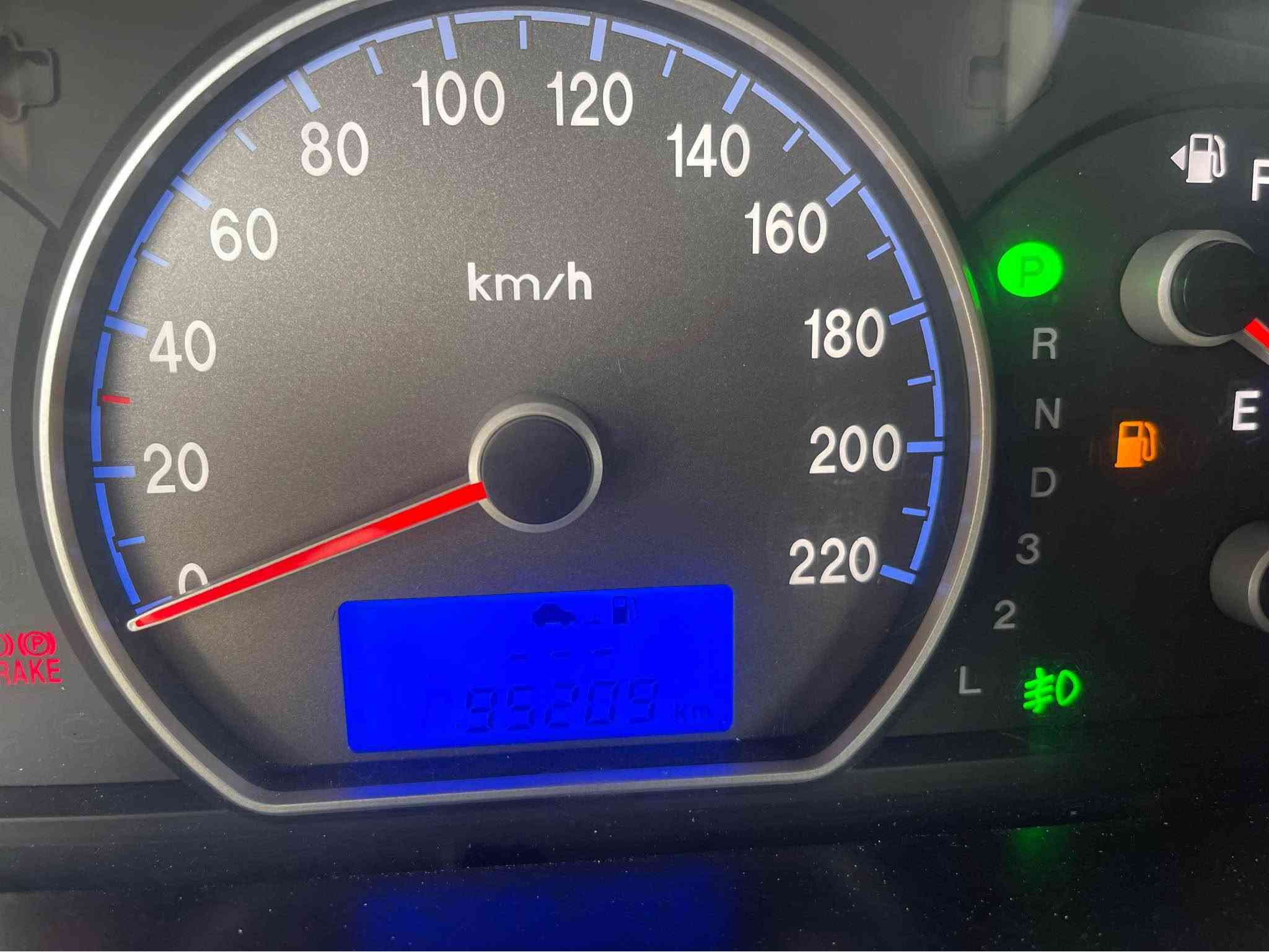 ٢٠٠٧ • ٩٥٠٠٠ كم • جلد تكييف