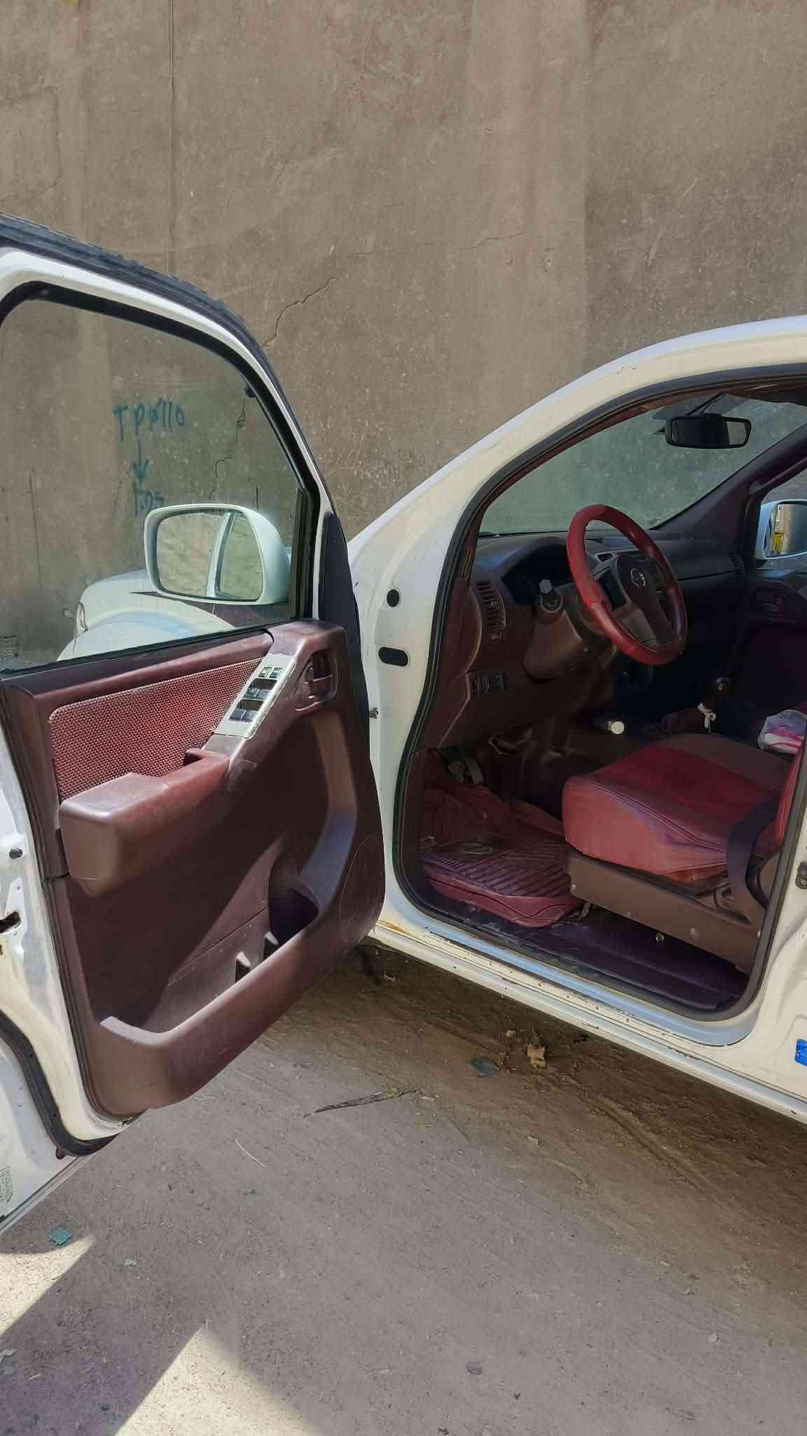 السلام عليكم نيسان نيفارا ٢٠١٣ كير مكينه كير عادي كاز بيها بارد بل جاملغ والباب  وبيها صبق قليل سنويا ٢٠٢٨ رقم بصره تحويلها ثاني يوم رقم بصره فور ويل السعر ٧٨ وبيها مجال حك الجيه الاتصال ***********
