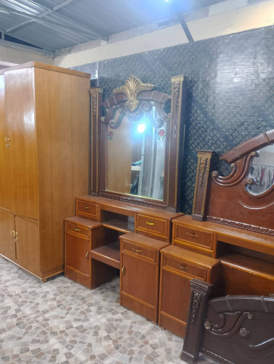 غرف نوم مستخدم شي قليل 💎زورونا معرض السليمانية البيع وشراء الاغراض المنزليه...قادسيه قطعه500.تواصل عل الرقم واتس اب ***********...تجدون مايسركم .ادارة.سعد الامير
