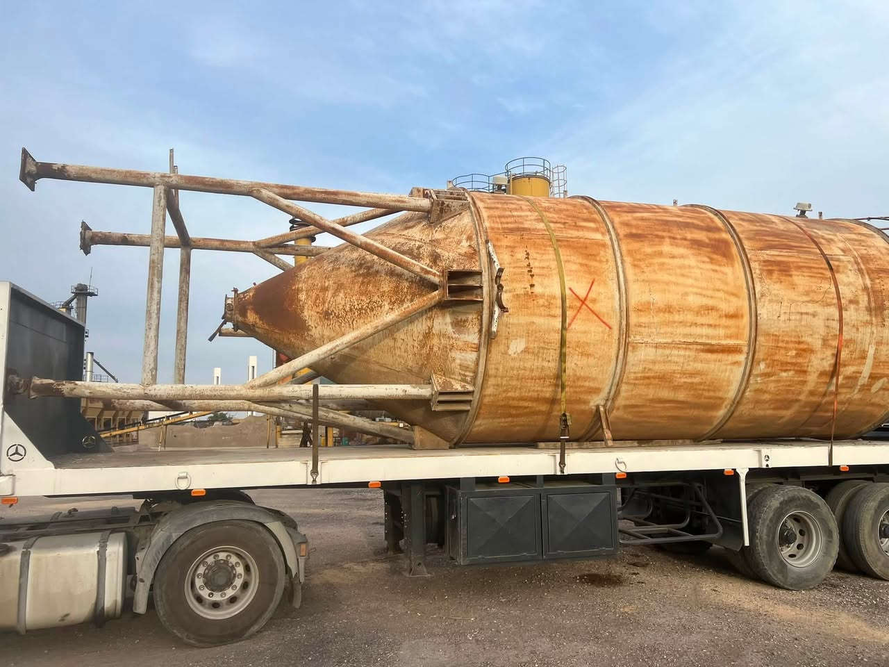 يالله سايلو 60 طن ثقيل للبيع السعر وللاستفسار اتصل ع 

‭***********‬
العنوان بابل الحصوه طريق حله بغداد
