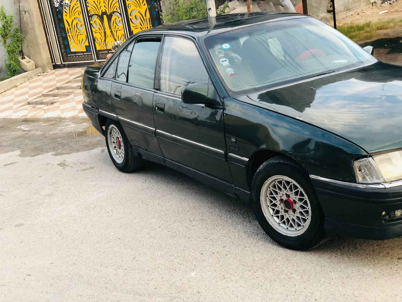سلام عليكم وبل وميكا للبيع نضافه فول تجي تفحص وتاخذ السعر 30 وبيه مجال وذا اكو مراوس بسياره هم عادي هاذ رقمي بي واتساب *********** اتصل وبيك خير ودلل

نص مكتوب في الصور:
- zena_rf